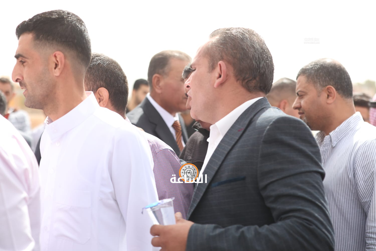 Madar Al-Saa Images 0.43327291216819475