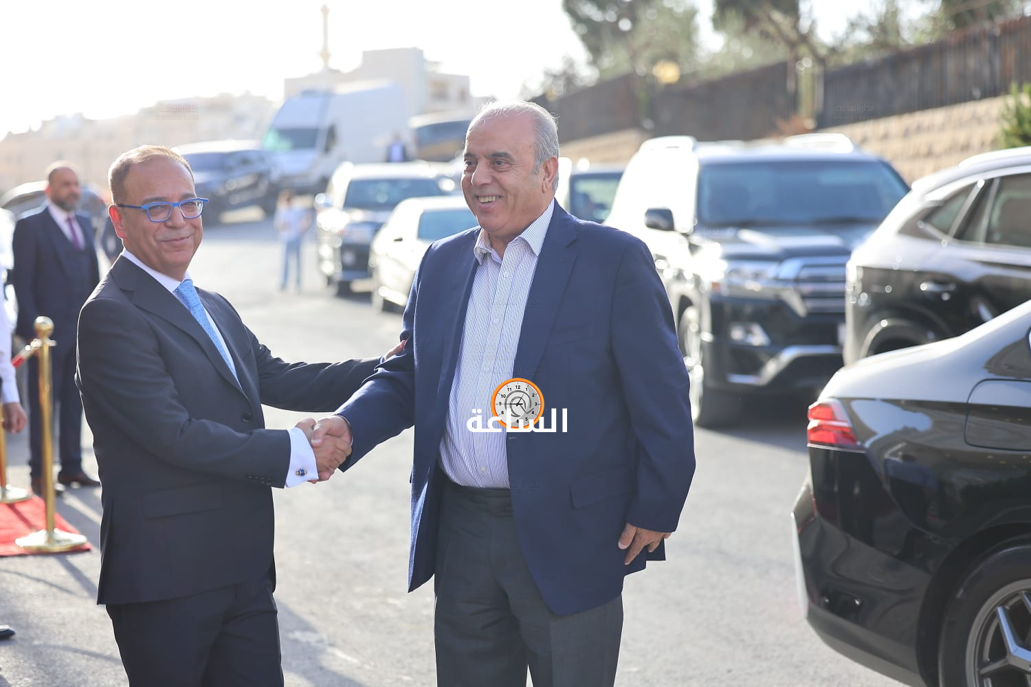 Madar Al-Saa Images 0.0421072740472439