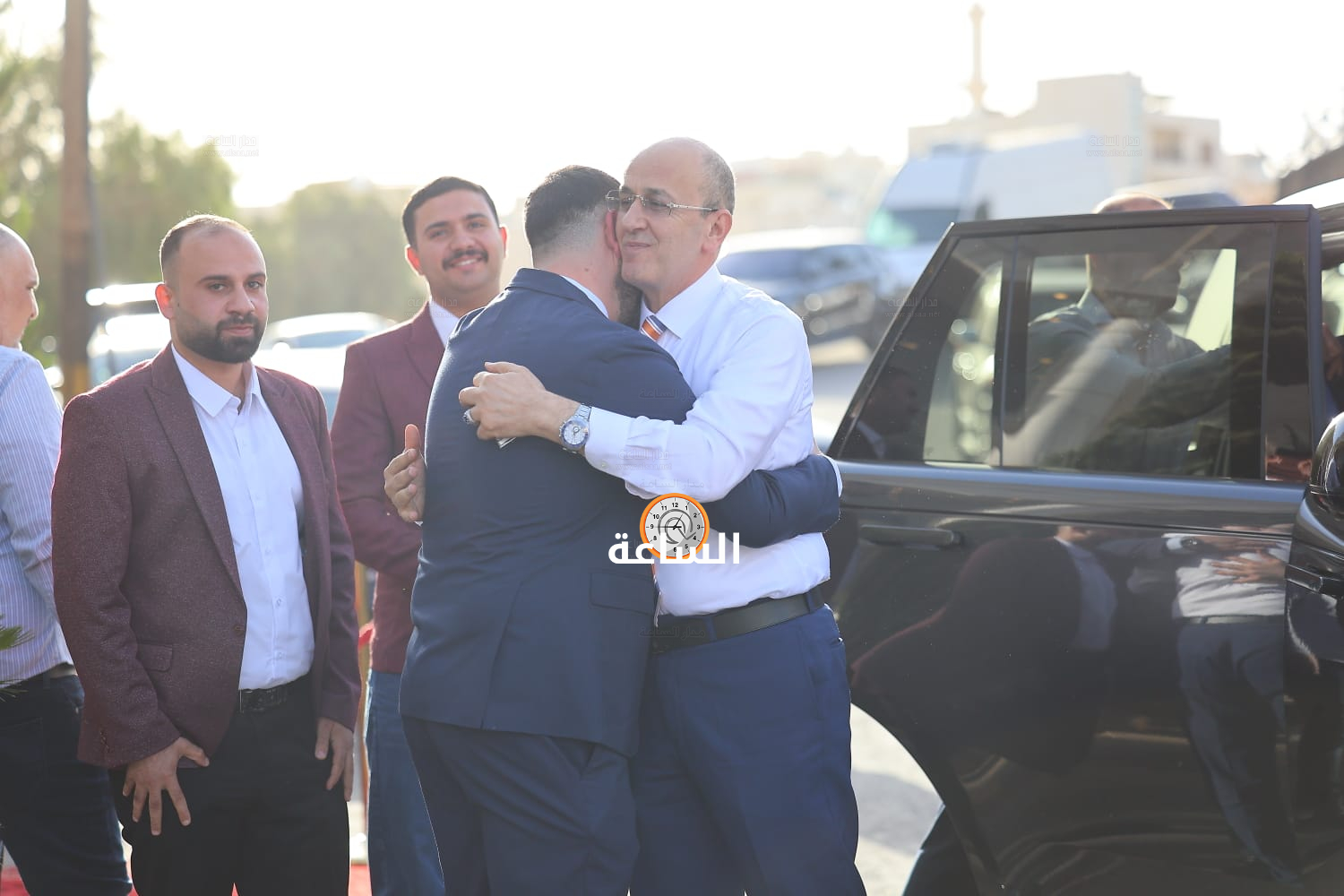 Madar Al-Saa Images 0.4050007337440784