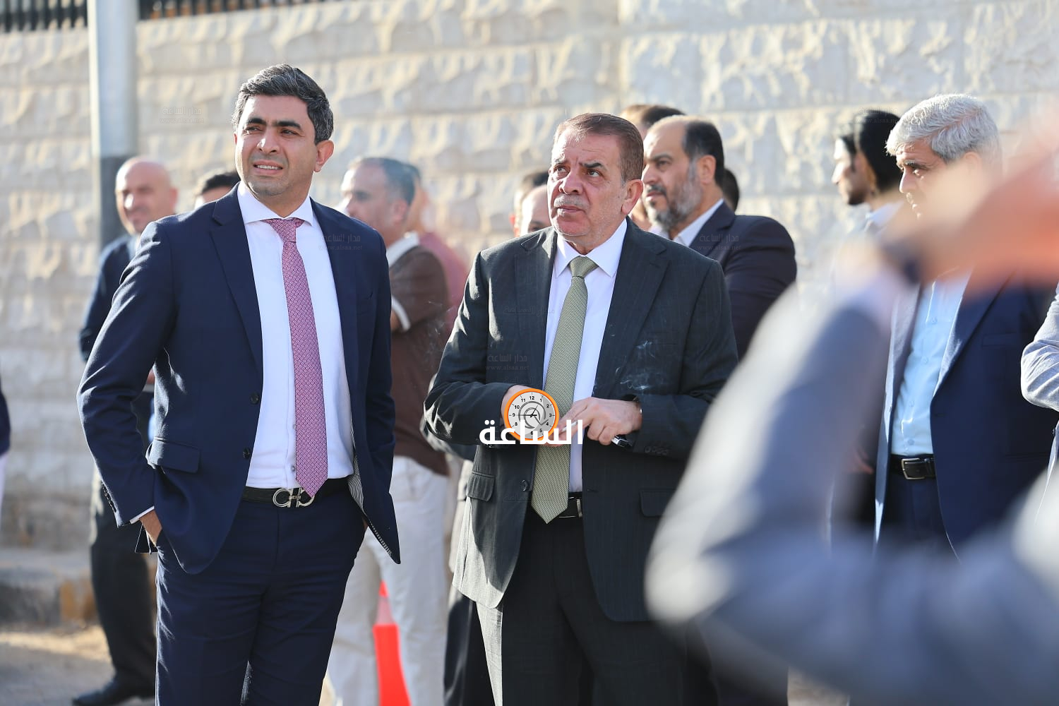 Madar Al-Saa Images 0.04557981915291898