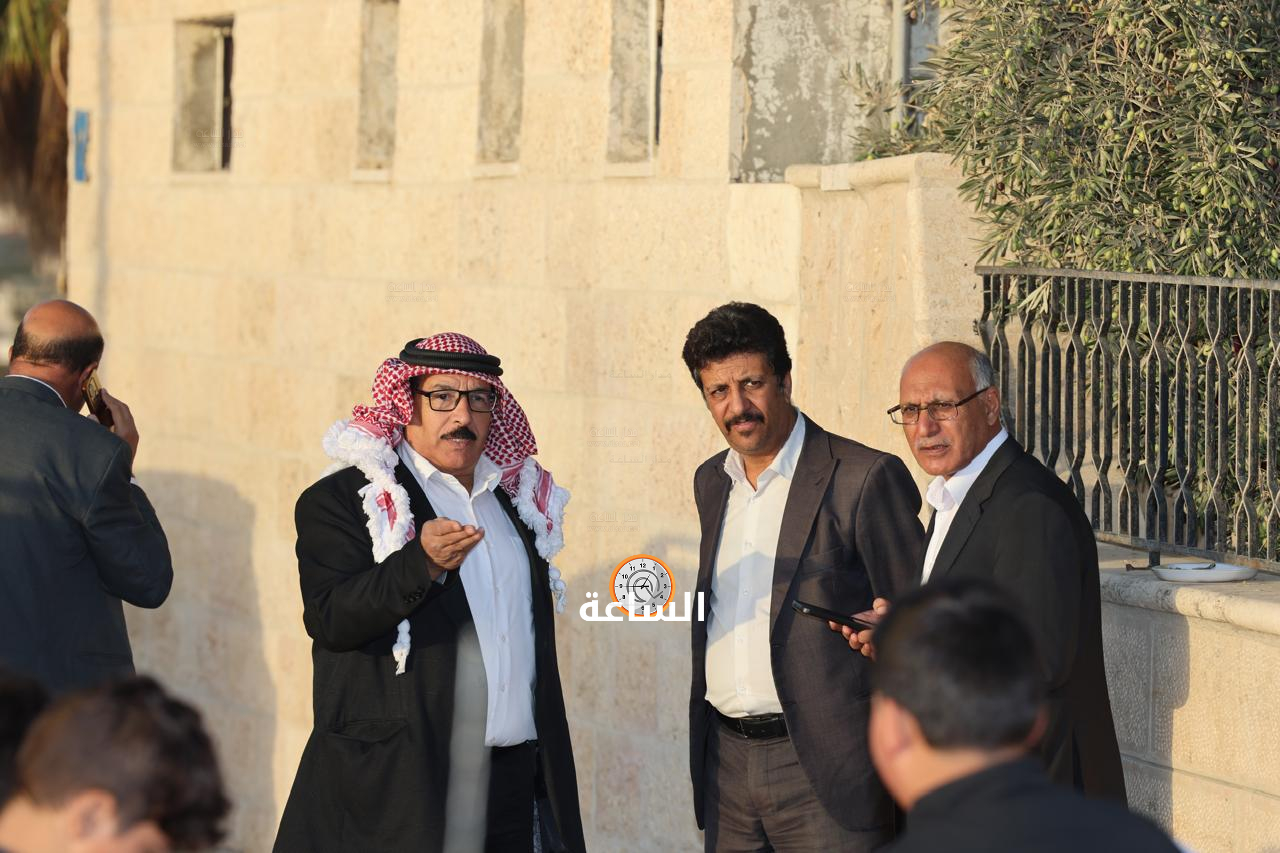 Madar Al-Saa Images 0.16925437769101737