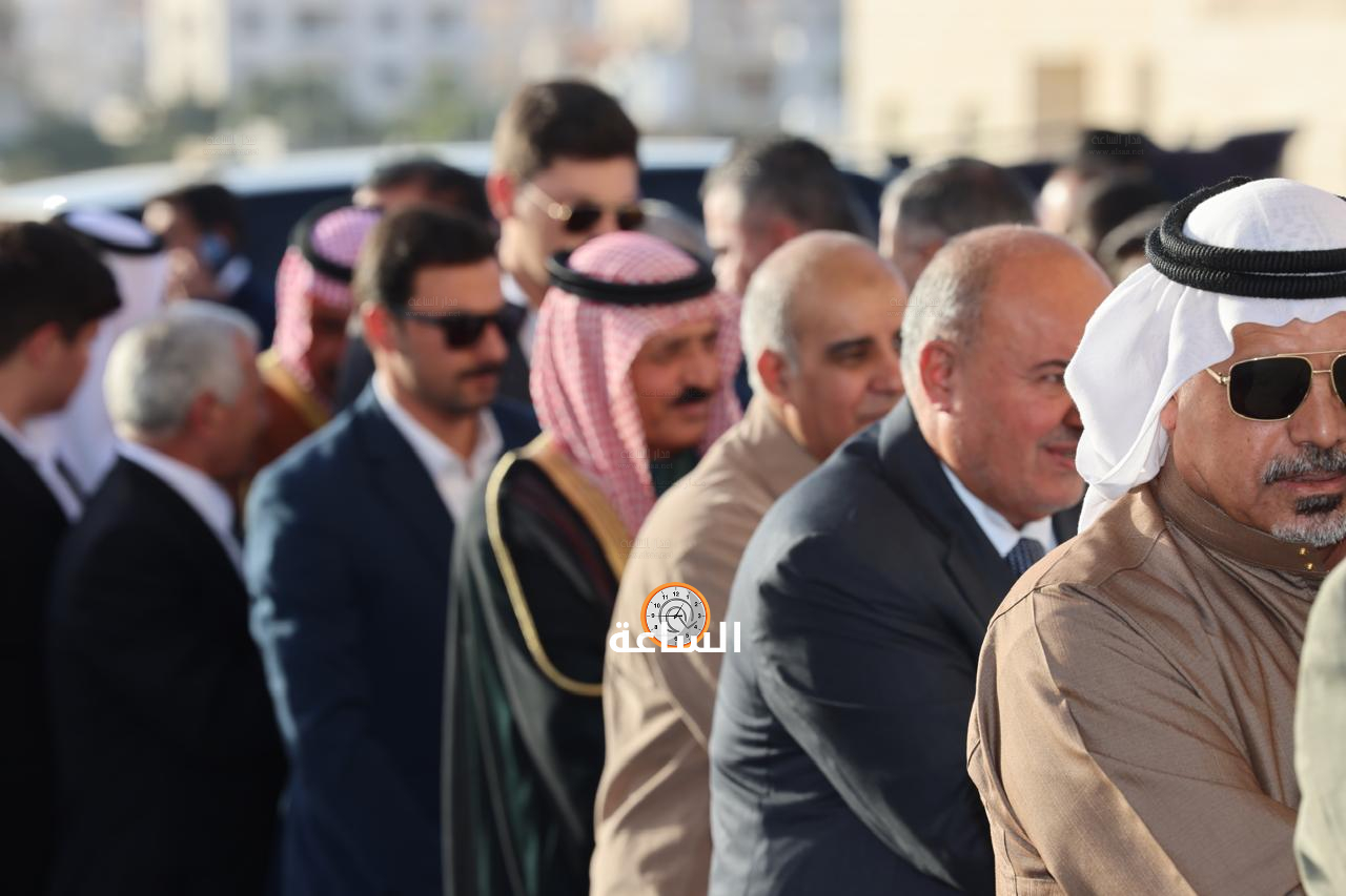 Madar Al-Saa Images 0.18202479218149914