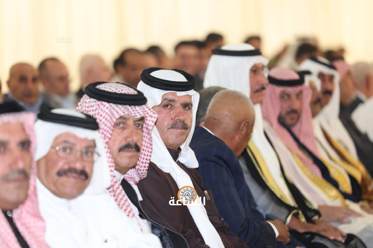 Madar Al-Saa Images 0.3914358404508653