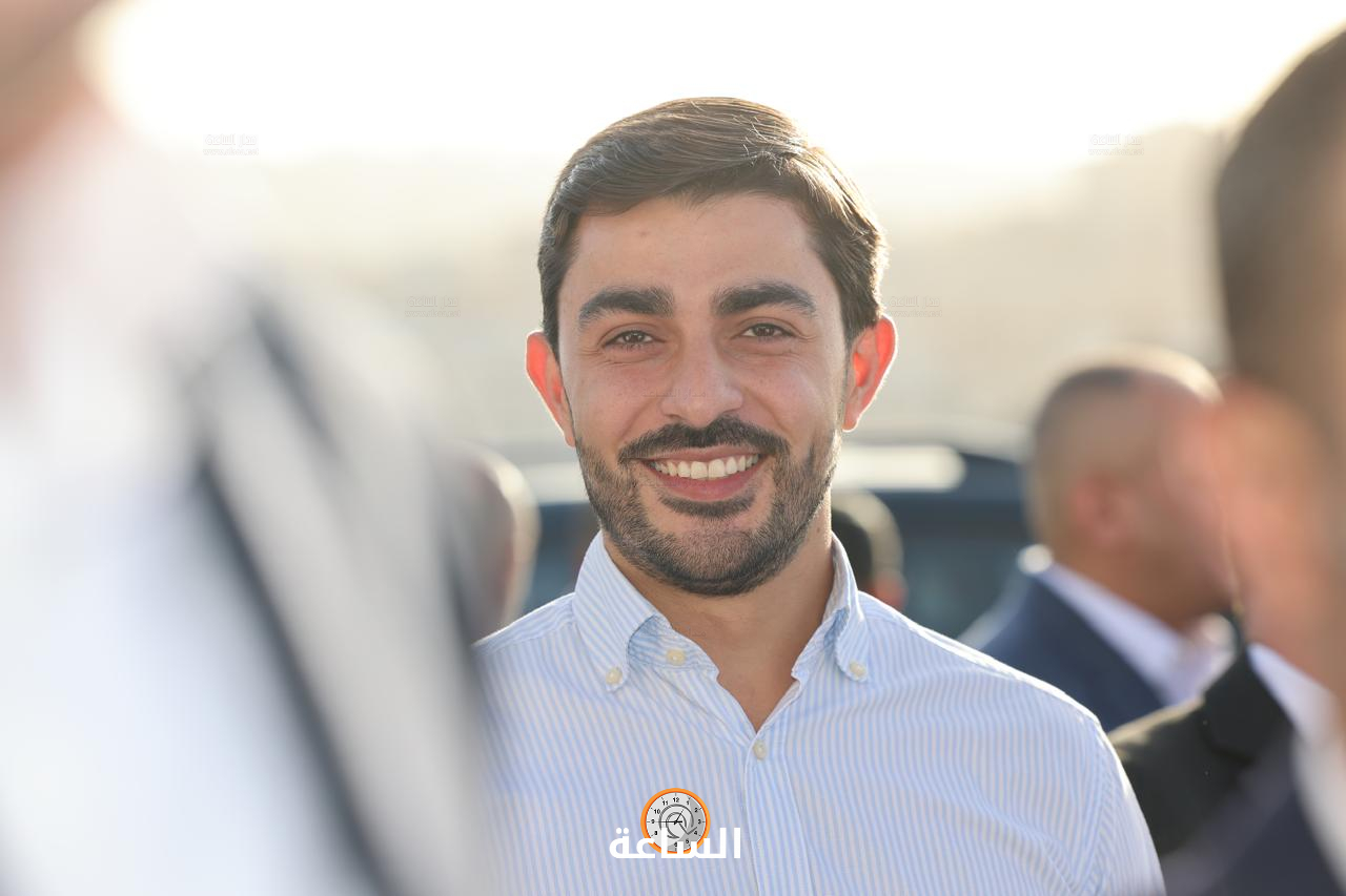 Madar Al-Saa Images 0.9362458988751773