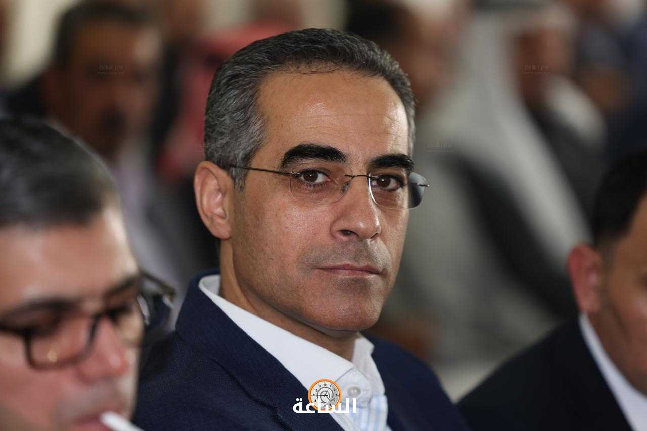 Madar Al-Saa Images 0.48017648733795626