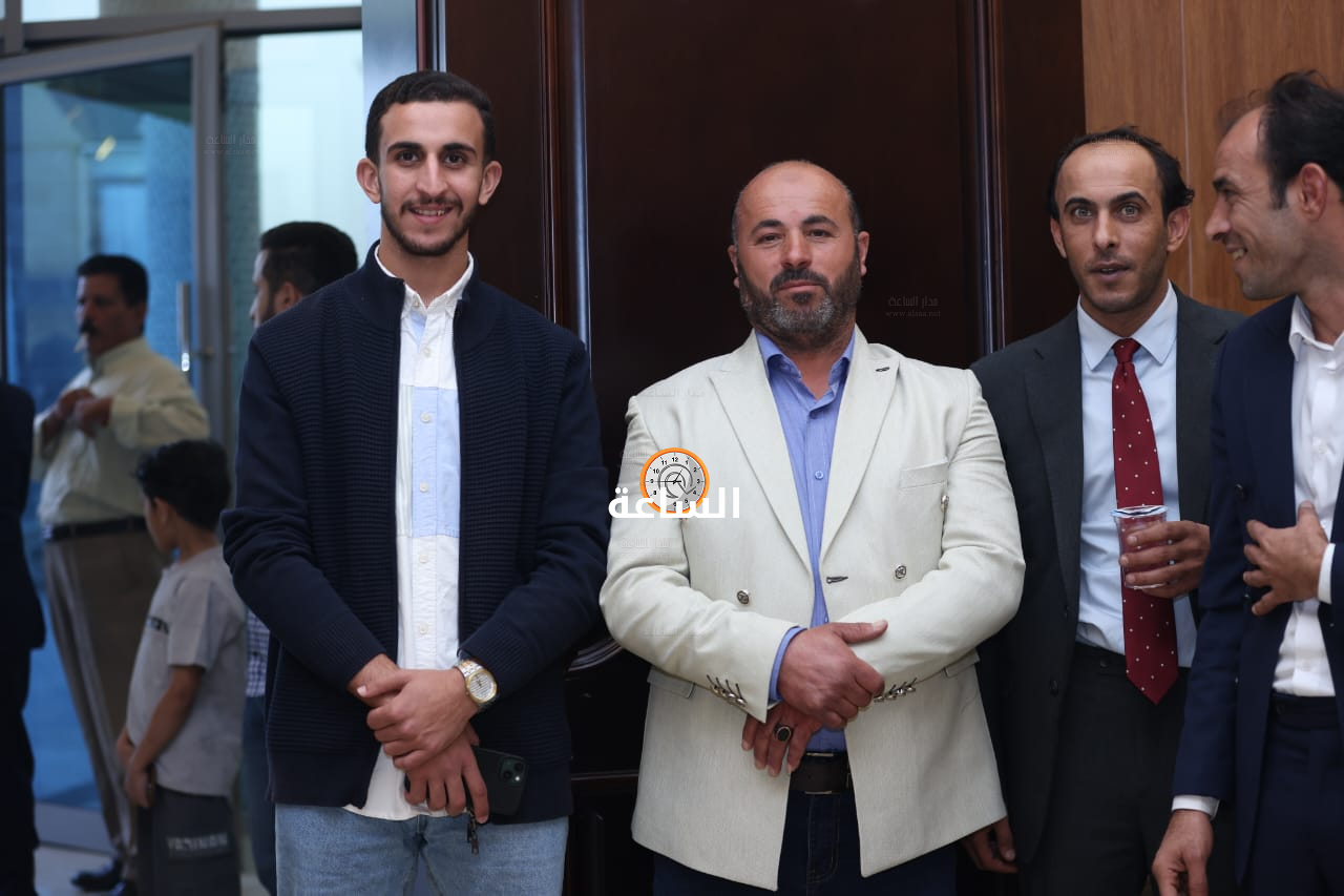 Madar Al-Saa Images 0.4016972747786295