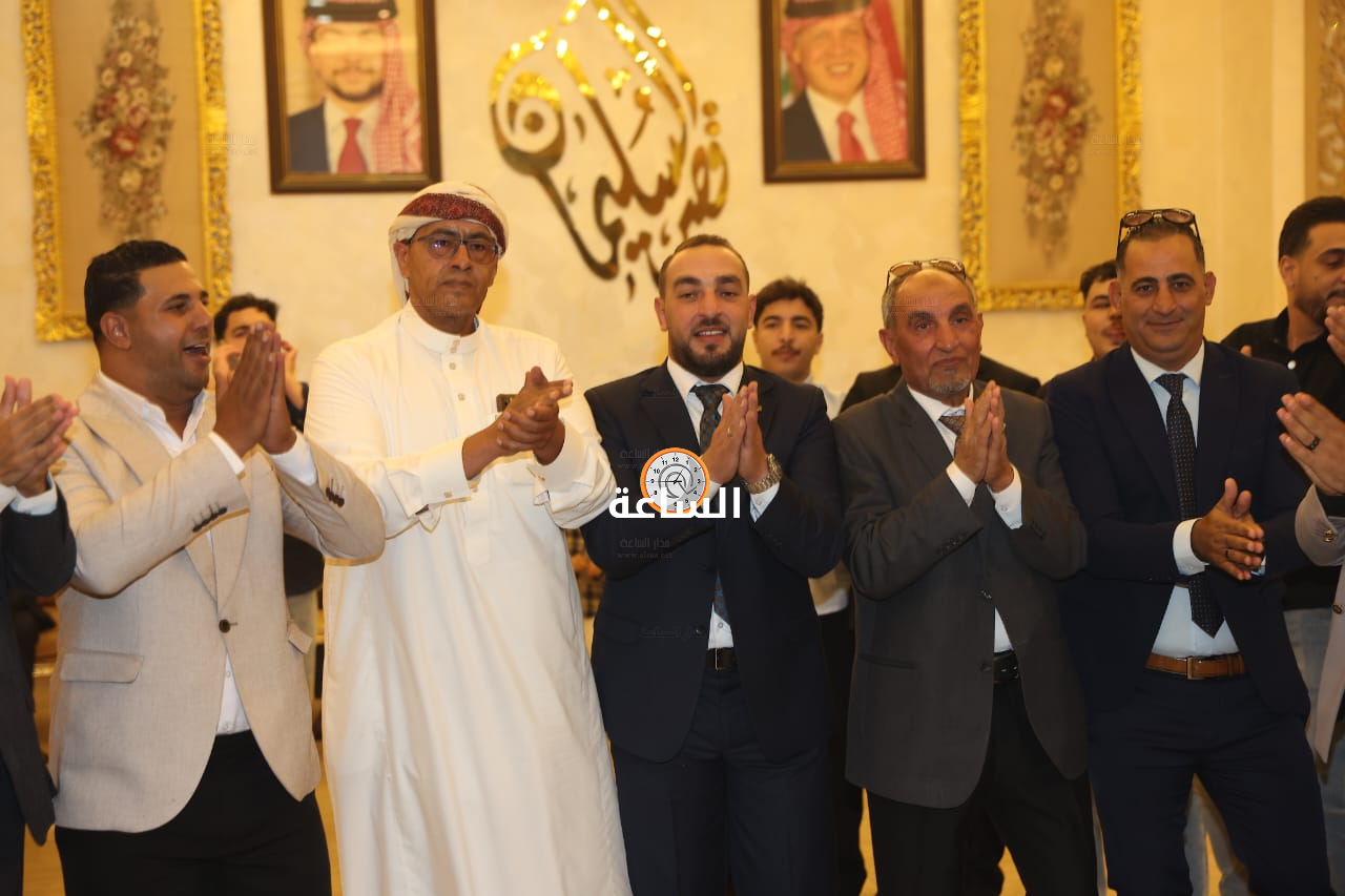 Madar Al-Saa Images 0.7118906176293605