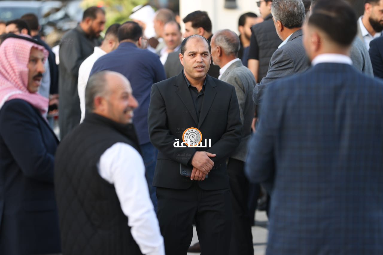 Madar Al-Saa Images 0.8836970309396496