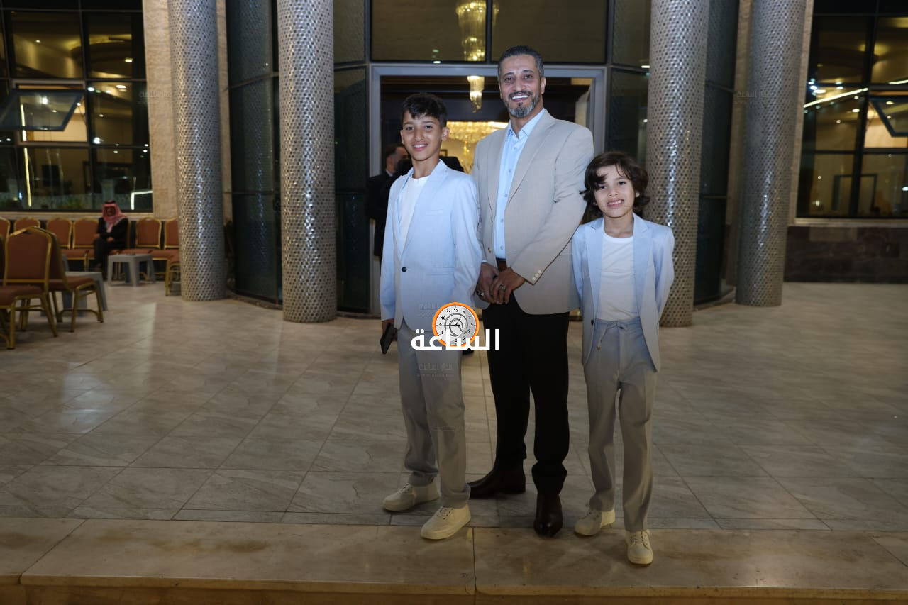 Madar Al-Saa Images 0.40138359680137503