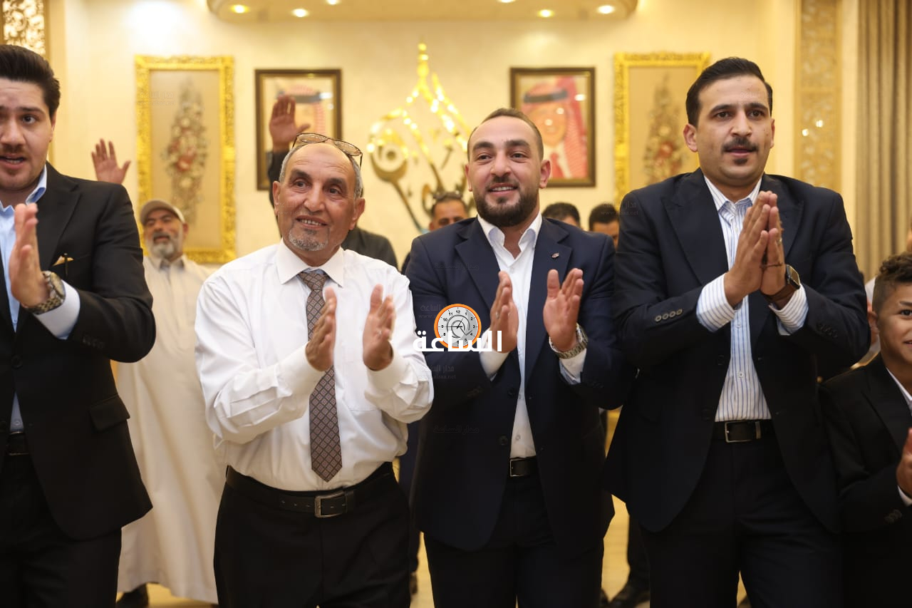Madar Al-Saa Images 0.7803798401471659