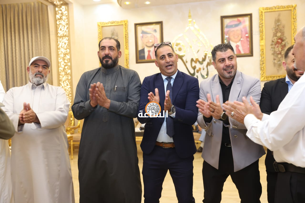 Madar Al-Saa Images 0.7429387732248837