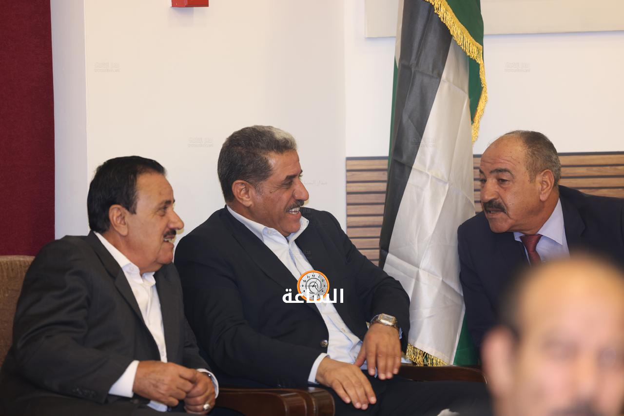 Madar Al-Saa Images 0.3480932040875717