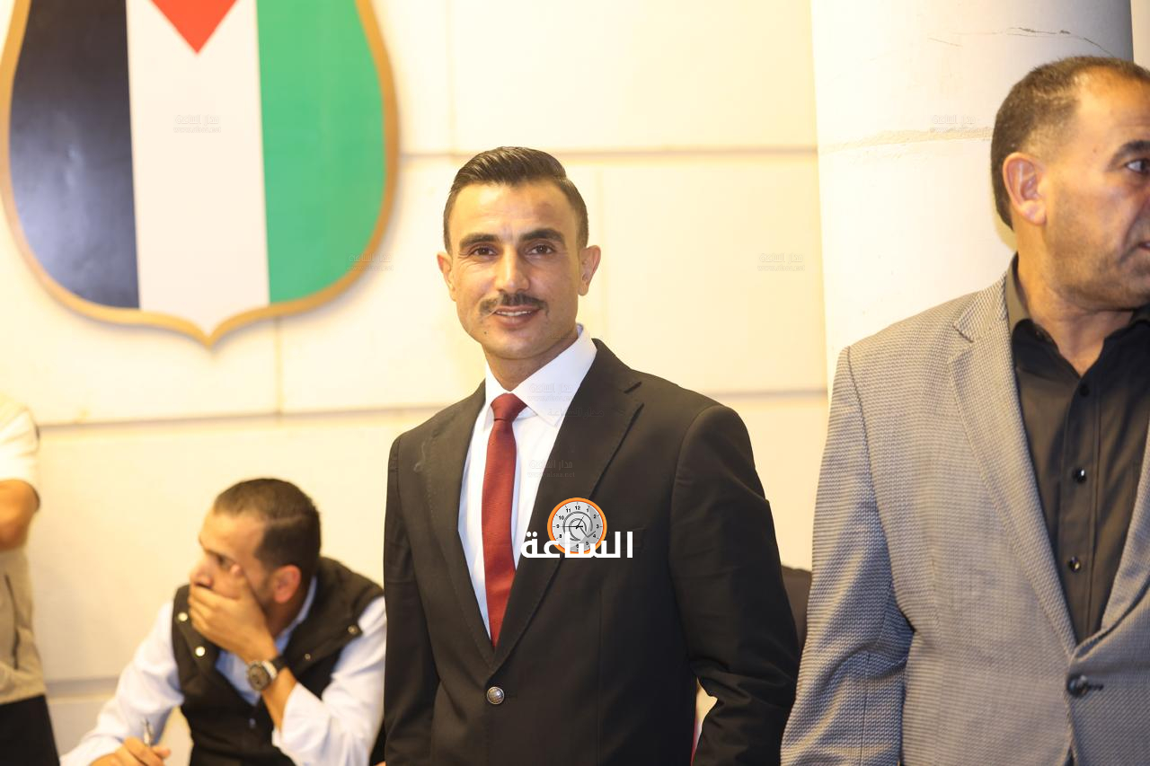 Madar Al-Saa Images 0.440823022592984