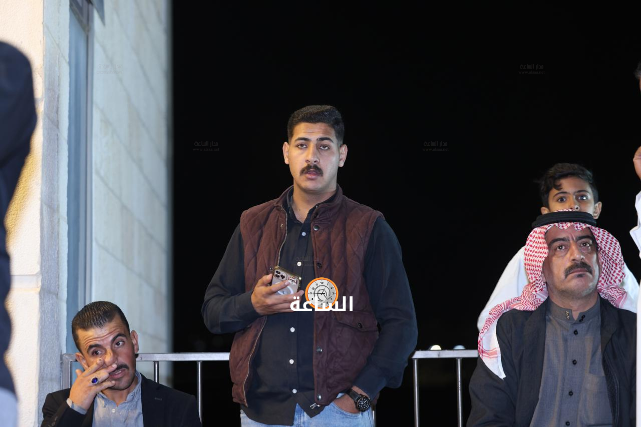 Madar Al-Saa Images 0.3989431202562719