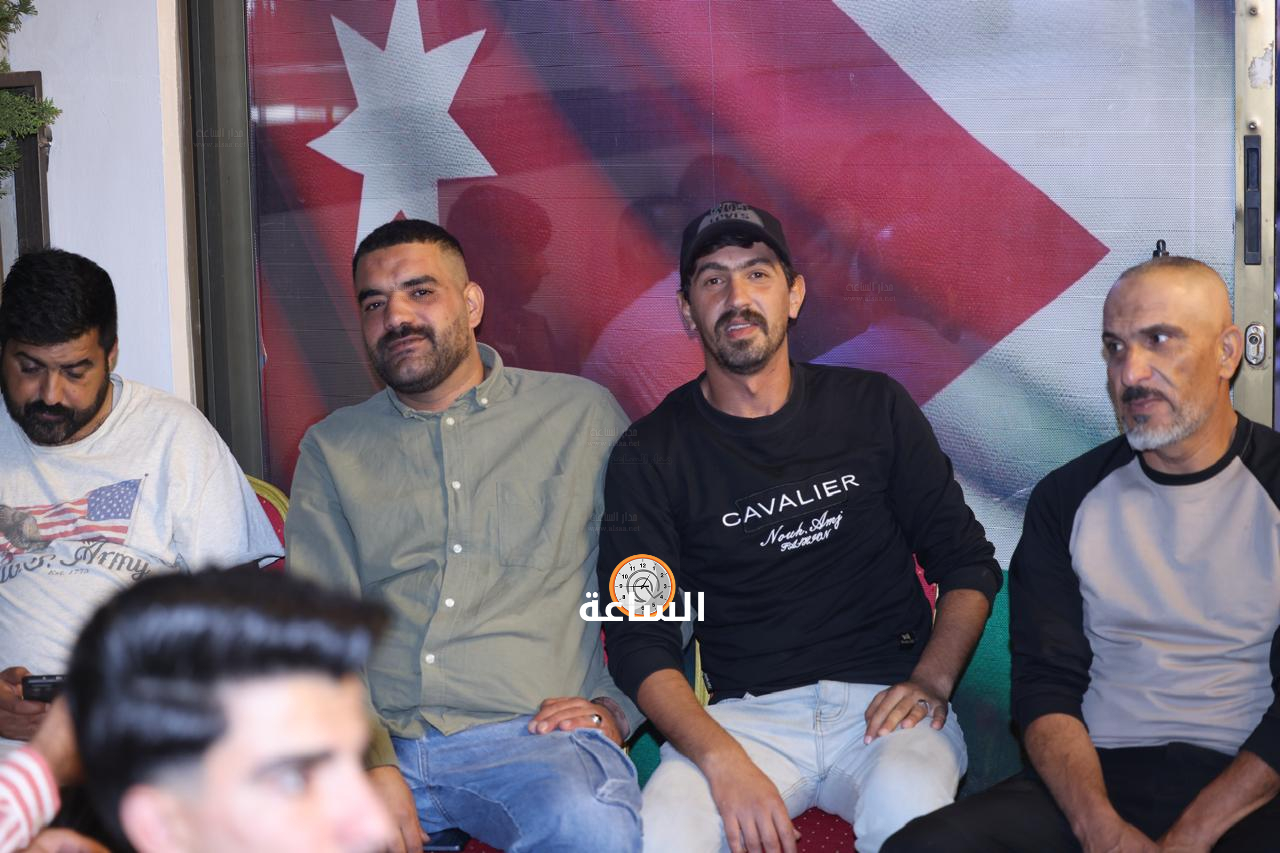 Madar Al-Saa Images 0.37456405388155956