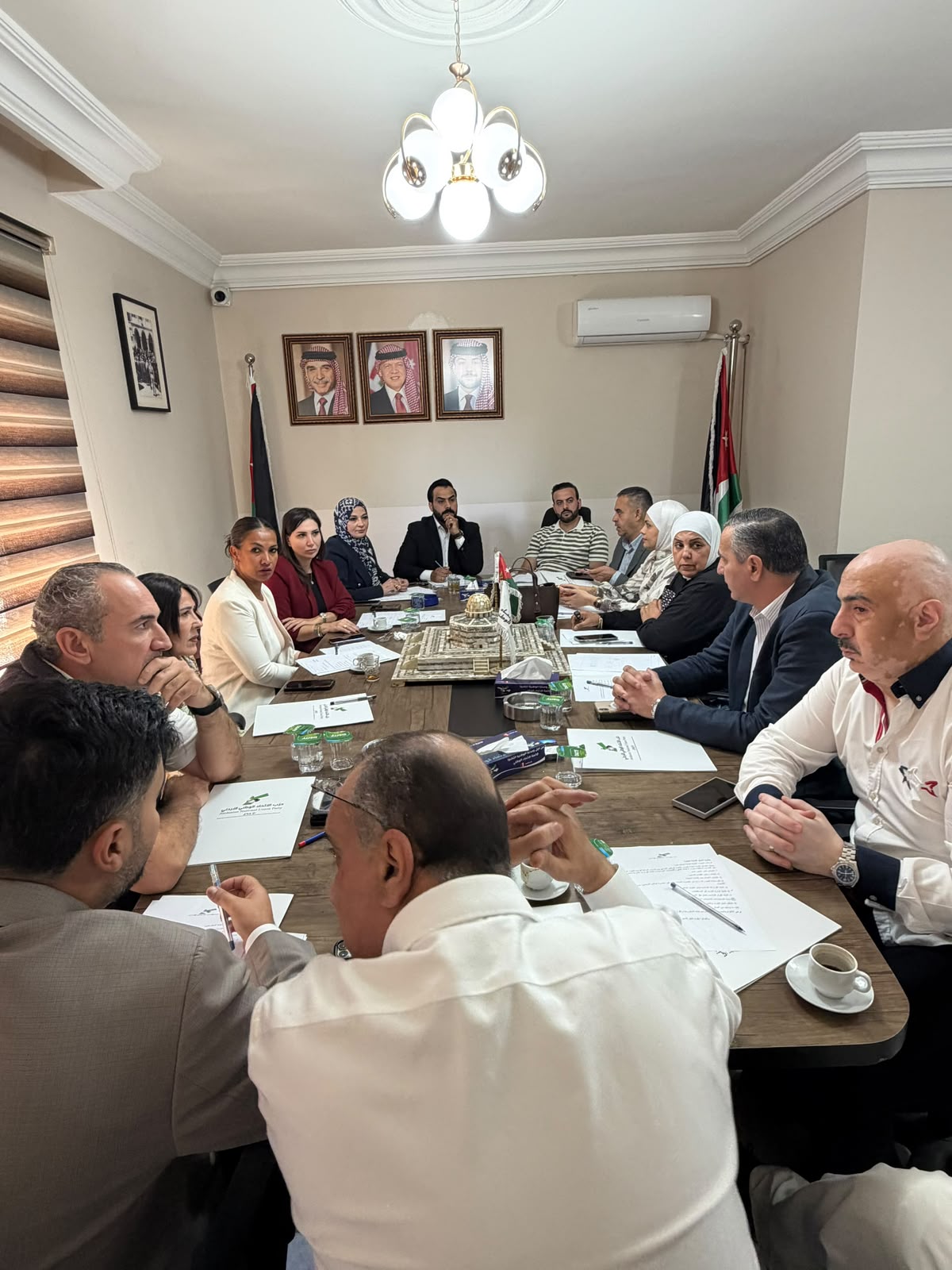 Madar Al-Saa Images 0.9229348627075541