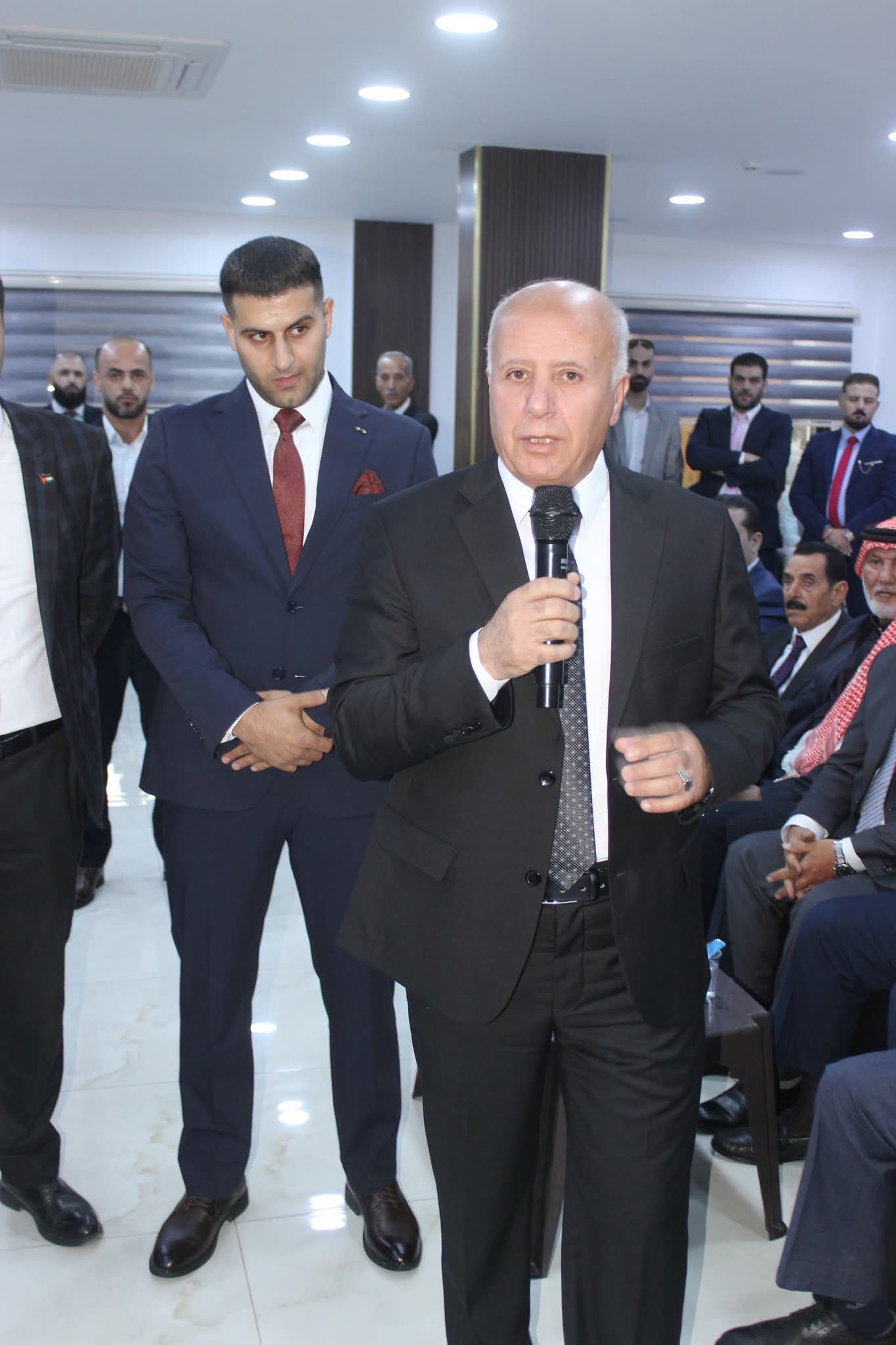 Madar Al-Saa Images 0.11411708529994968