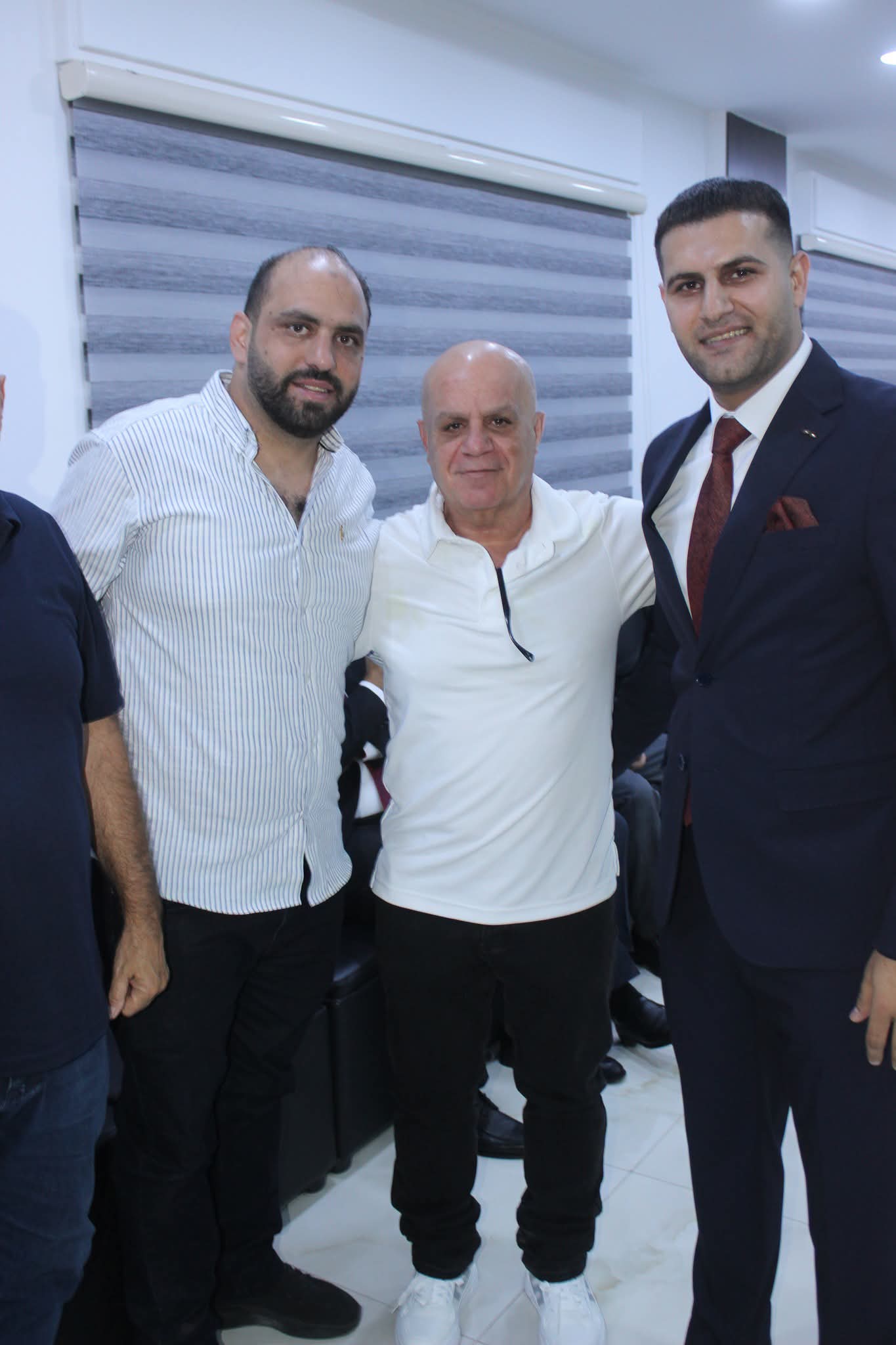 Madar Al-Saa Images 0.7852998581457259