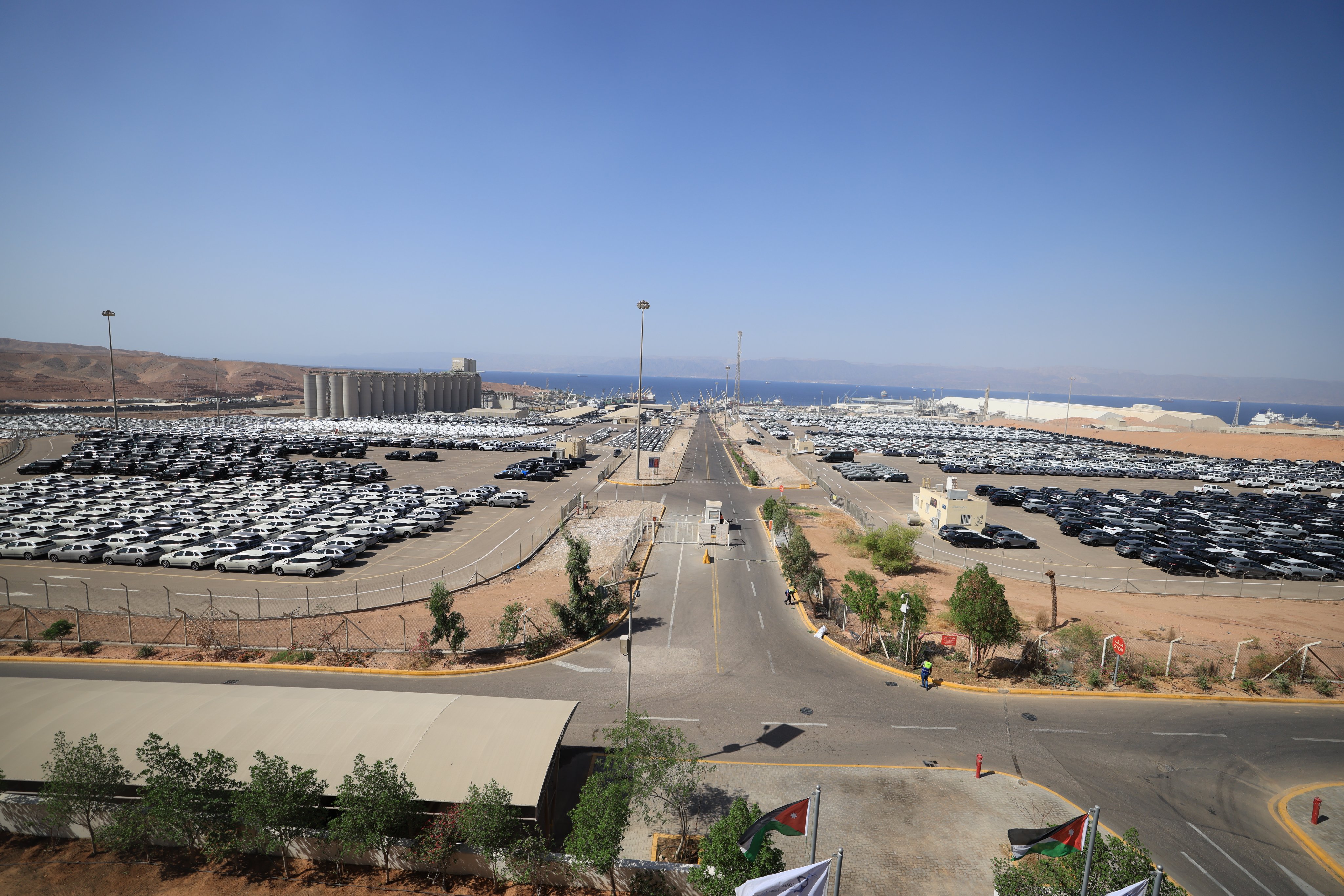 Madar Al-Saa Images 0.13191722723341925