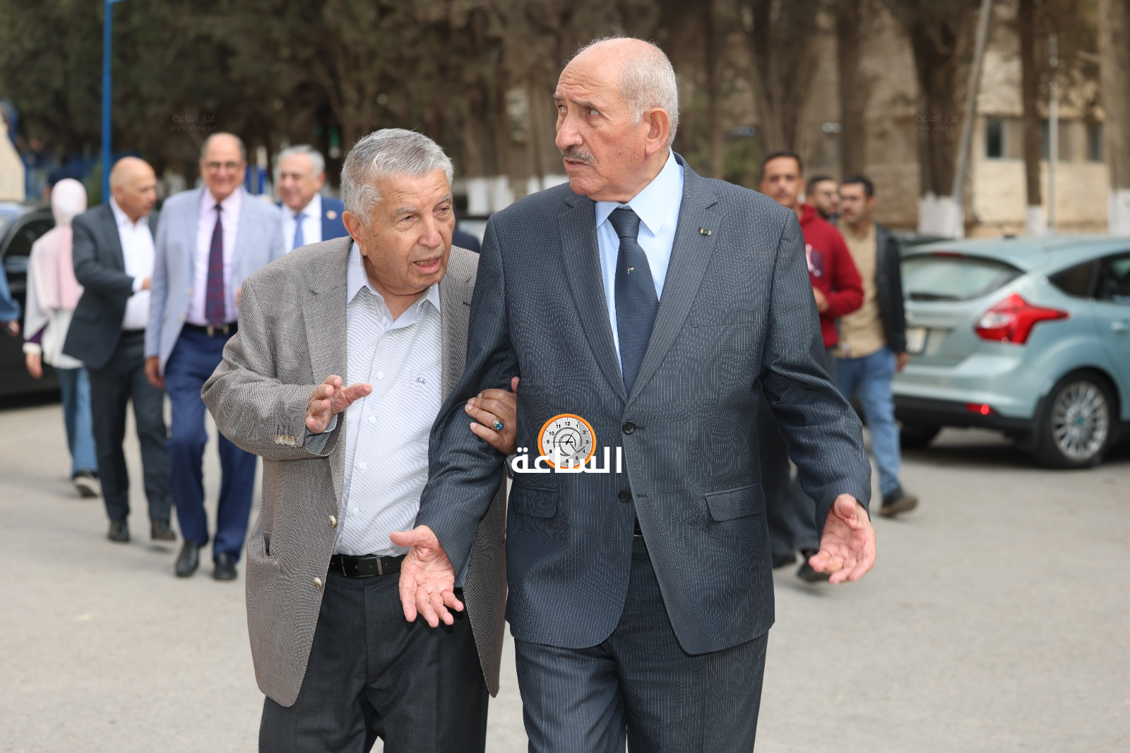 Madar Al-Saa Images 0.6336411366257002