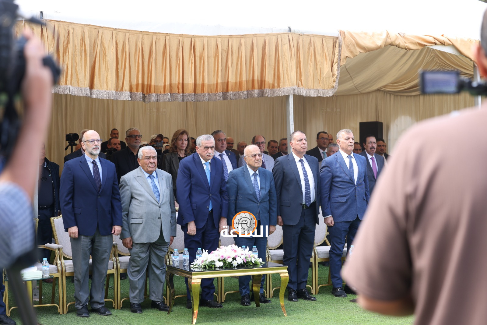 Madar Al-Saa Images 0.15900469873115353