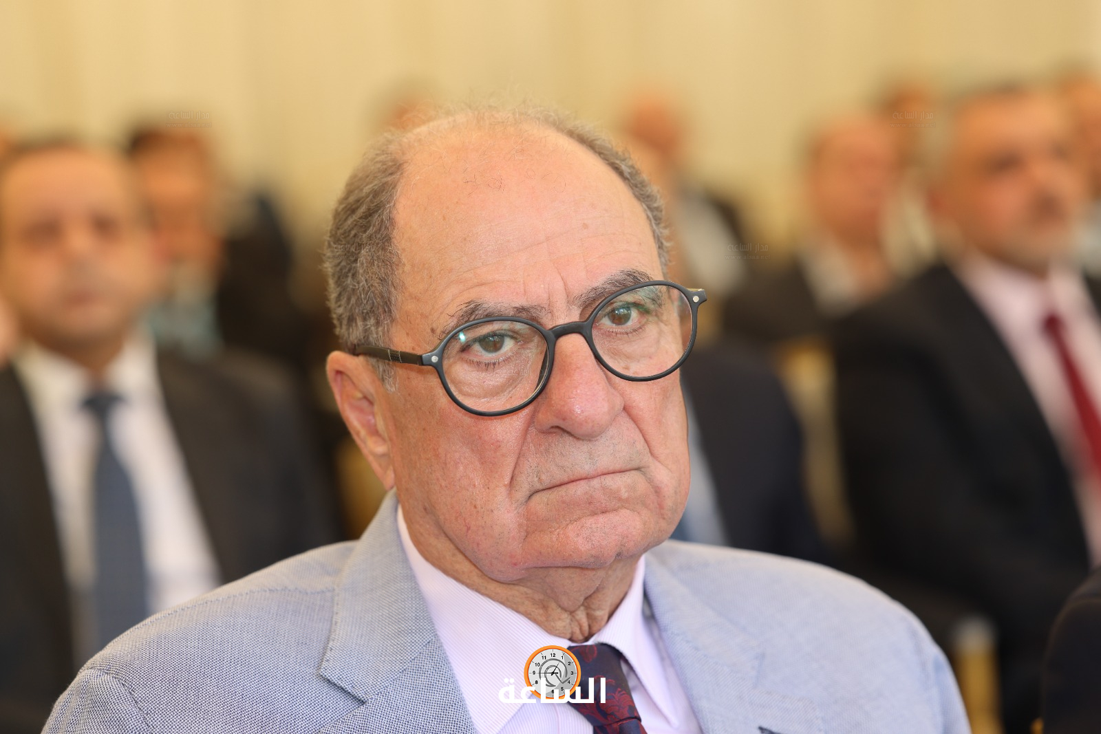 Madar Al-Saa Images 0.41786659571308704