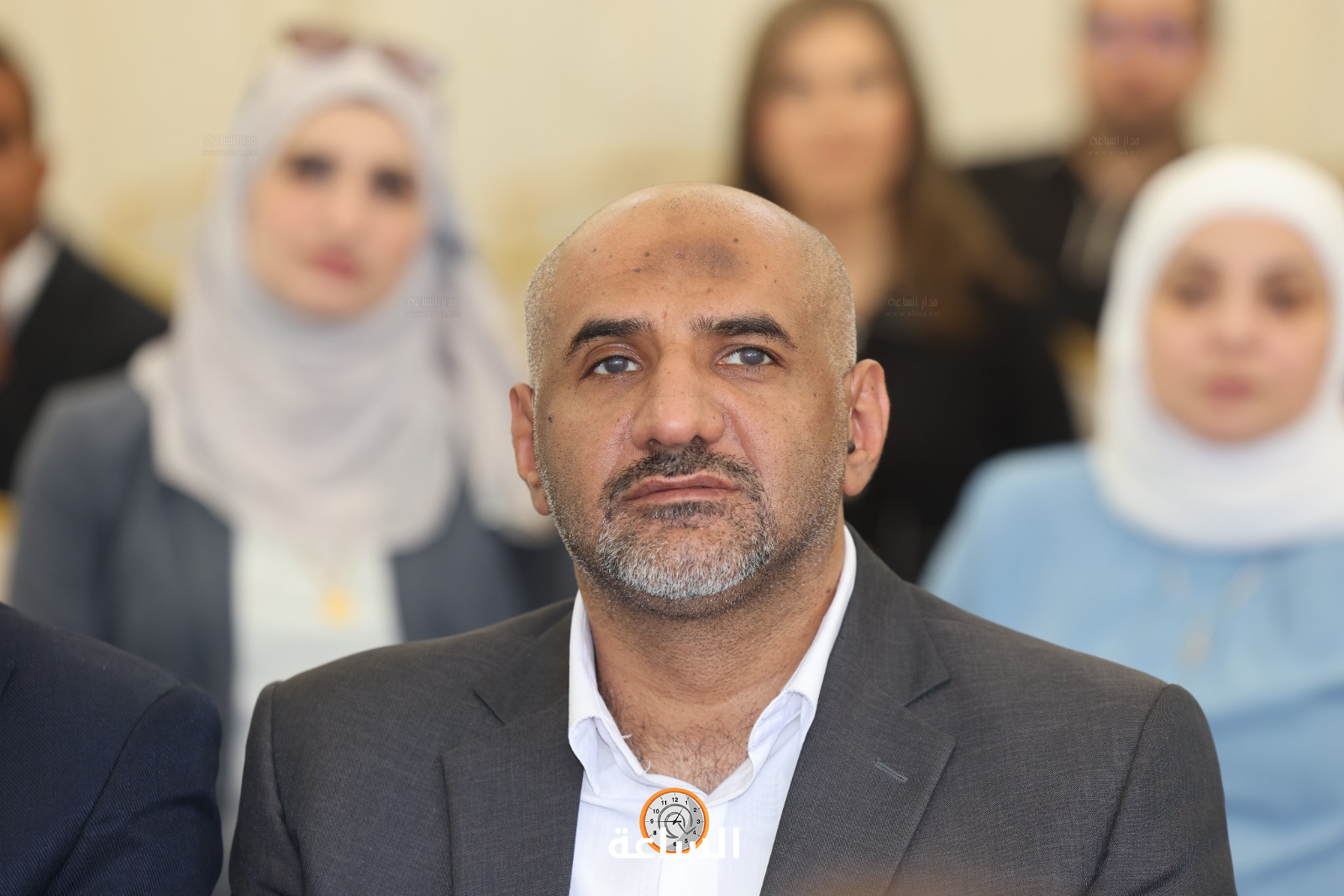Madar Al-Saa Images 0.15630659892916798