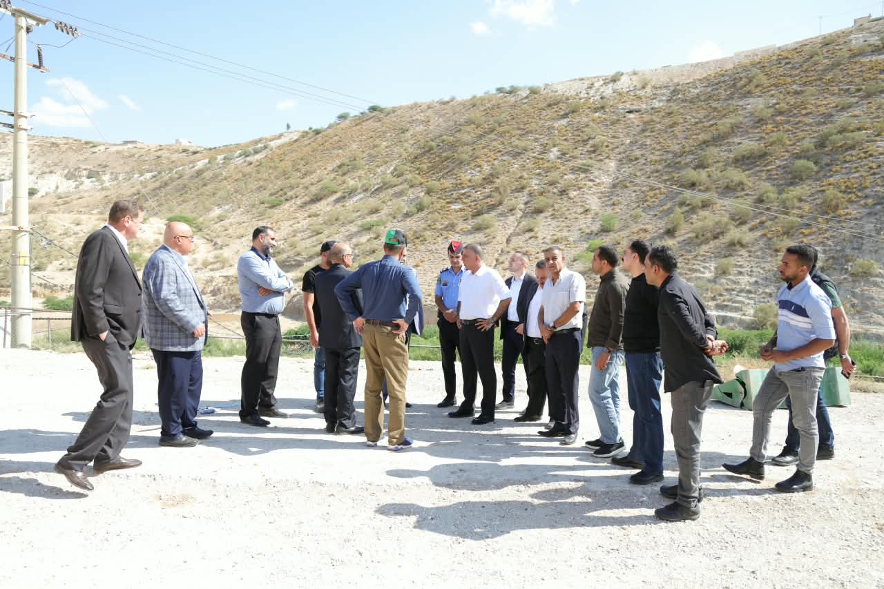 Madar Al-Saa Images 0.9554907662750357
