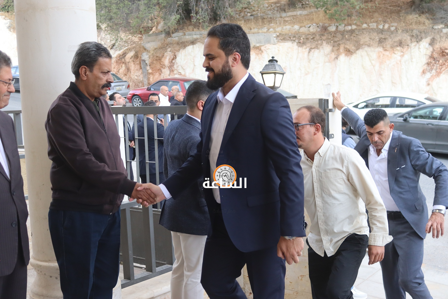 Madar Al-Saa Images 0.7319273254434204