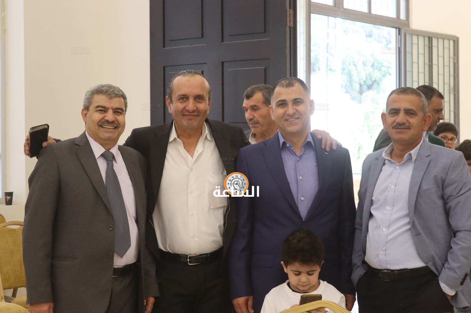 Madar Al-Saa Images 0.5841339109955733