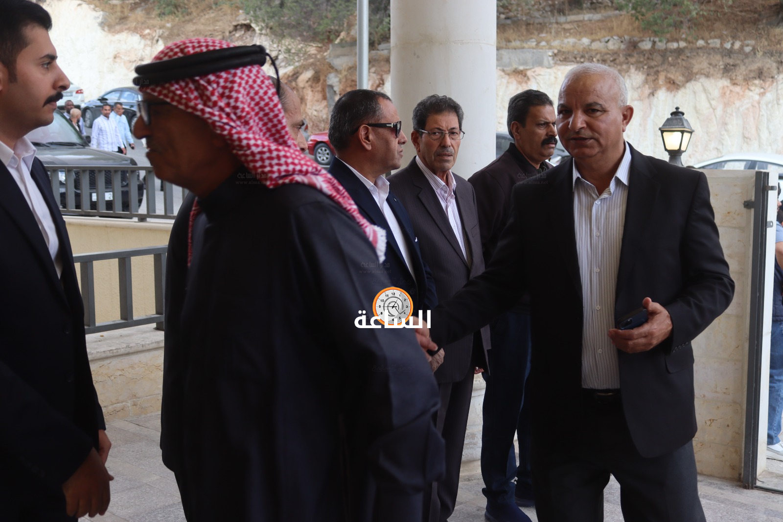 Madar Al-Saa Images 0.3748211872793319