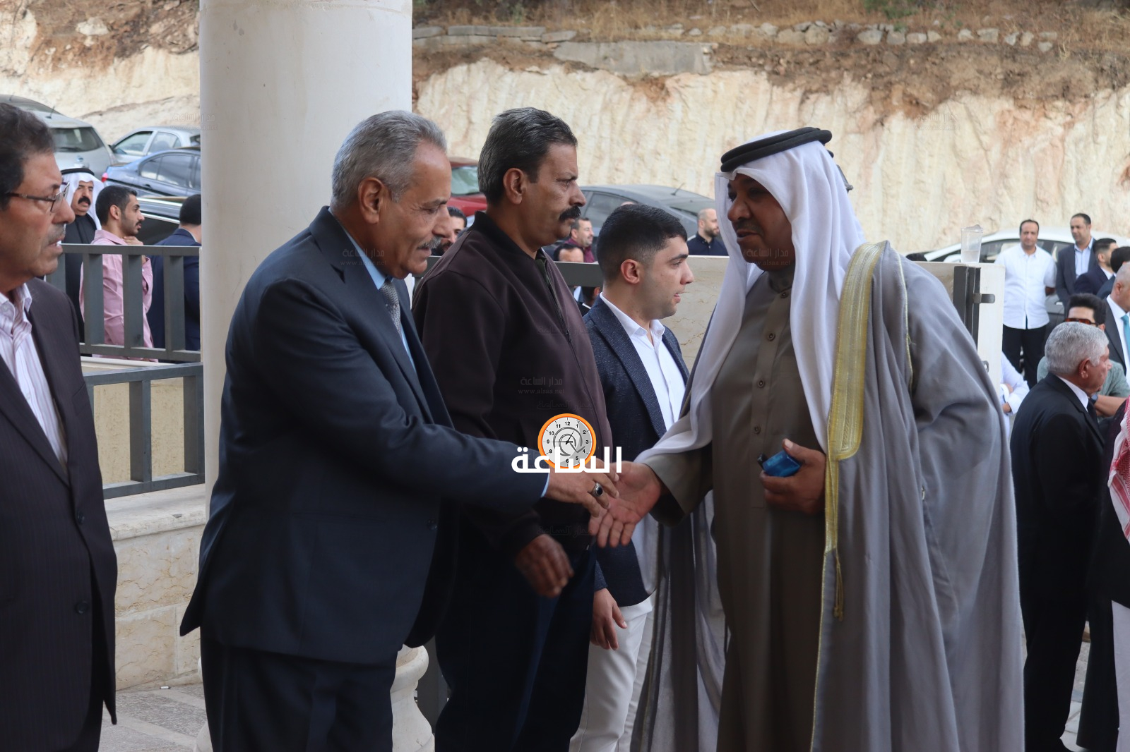 Madar Al-Saa Images 0.258636421917812