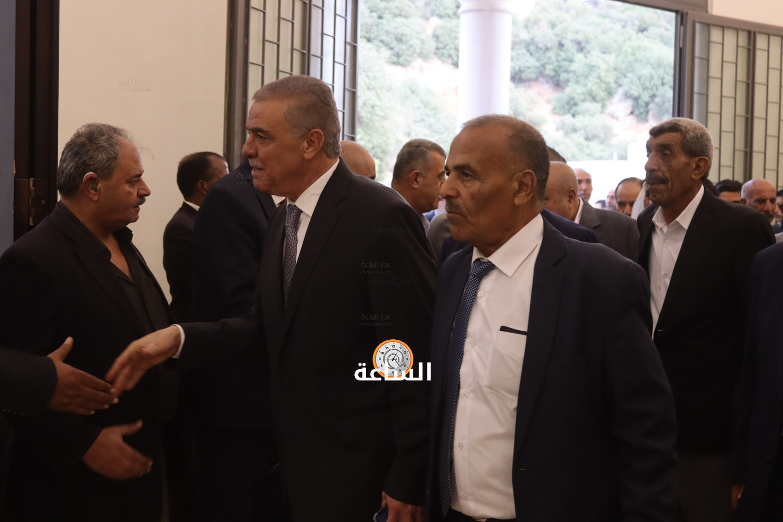 Madar Al-Saa Images 0.04063060228291537