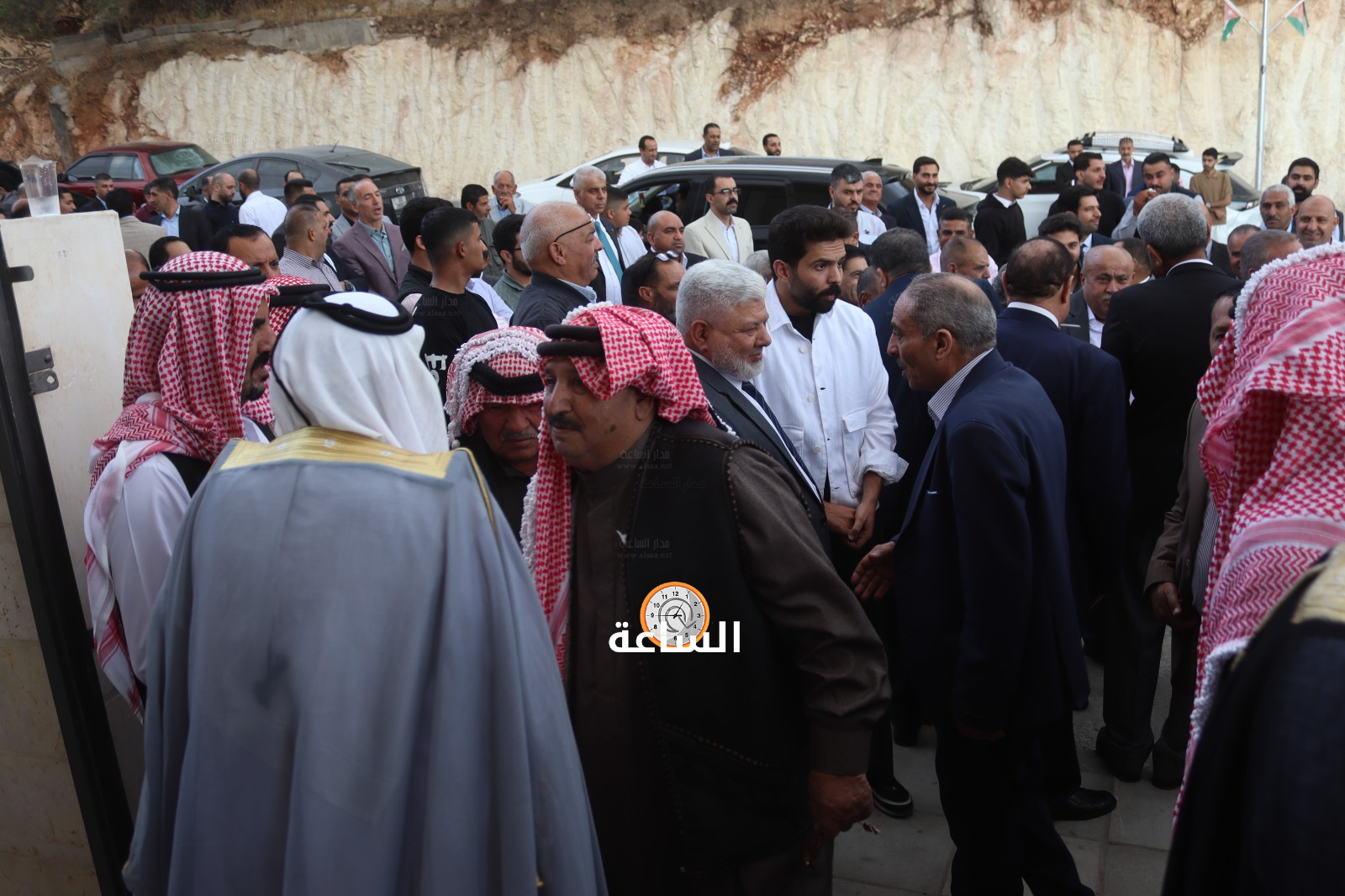 Madar Al-Saa Images 0.8147560515507298