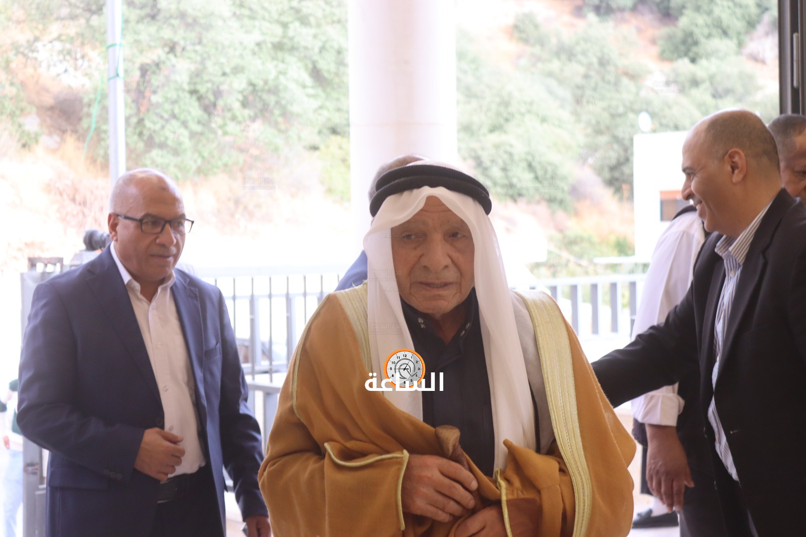 Madar Al-Saa Images 0.8232430244736787