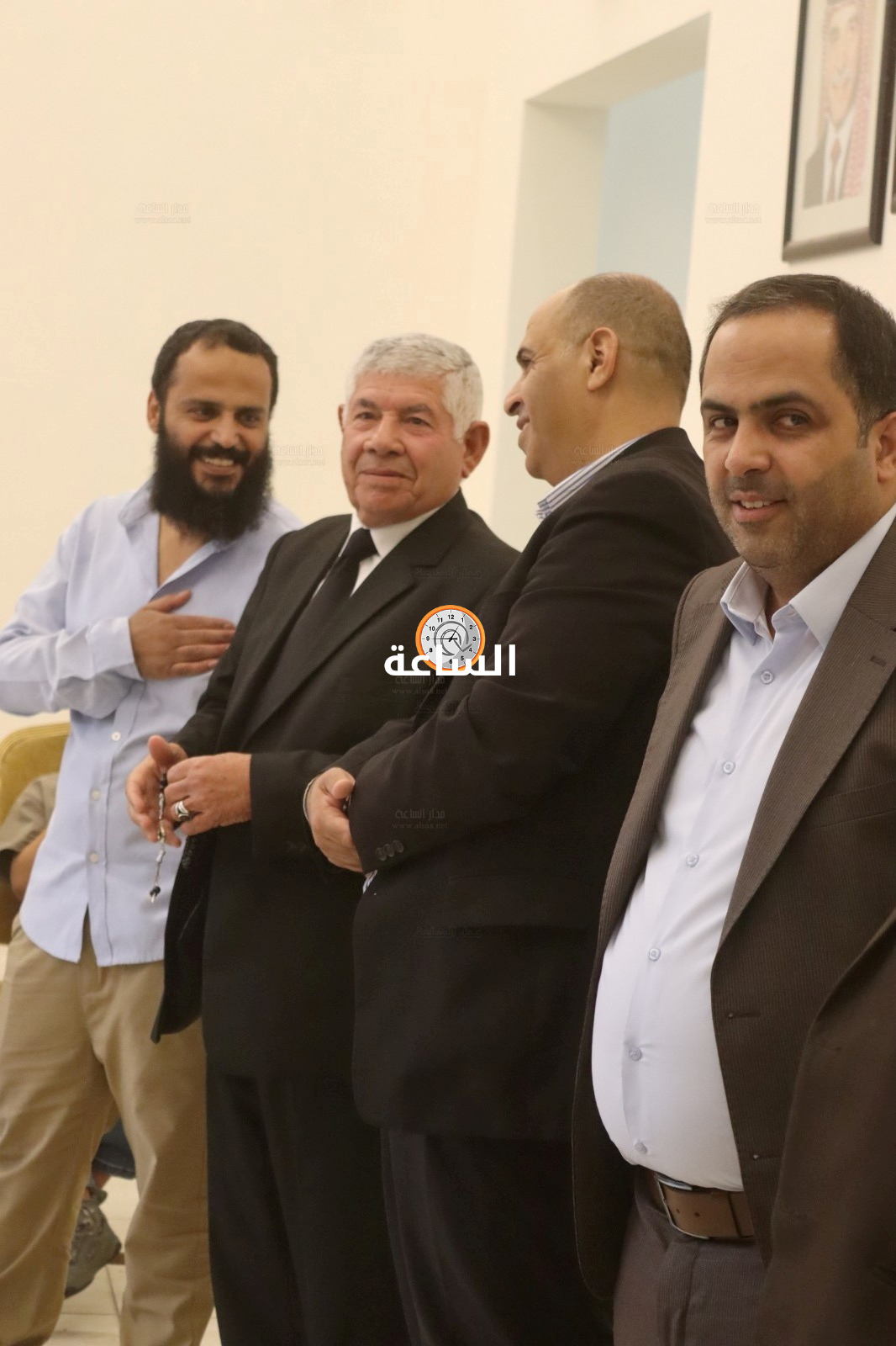 Madar Al-Saa Images 0.2104626416276012