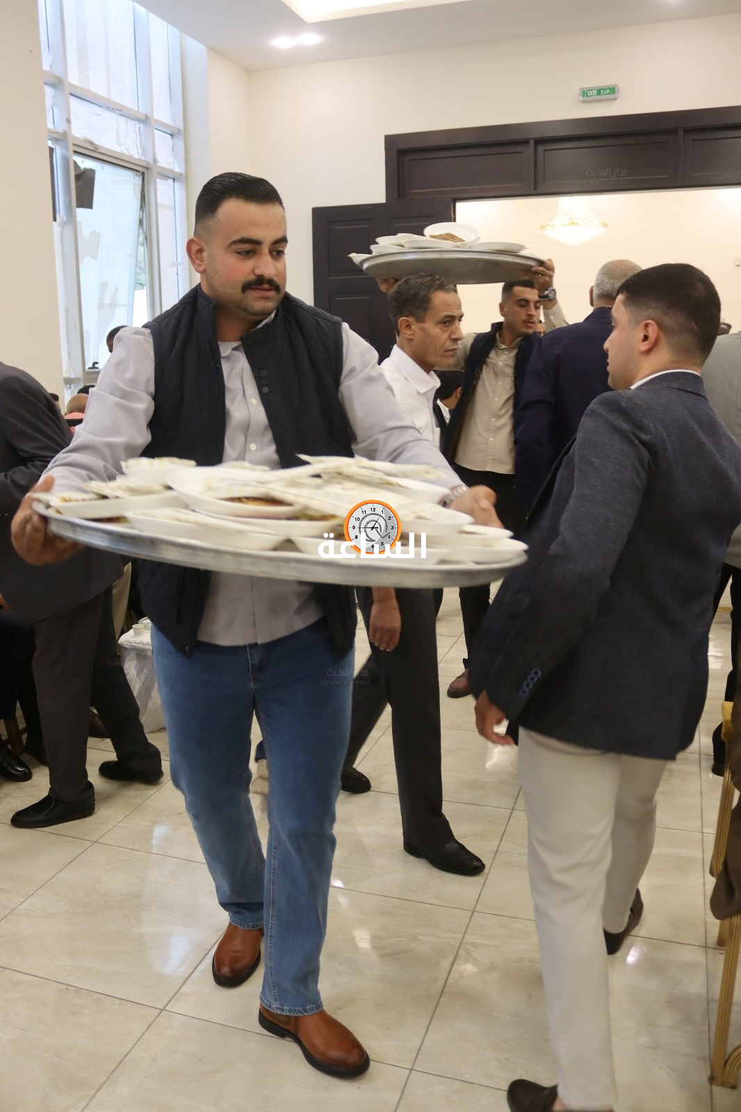 Madar Al-Saa Images 0.8994134738373153