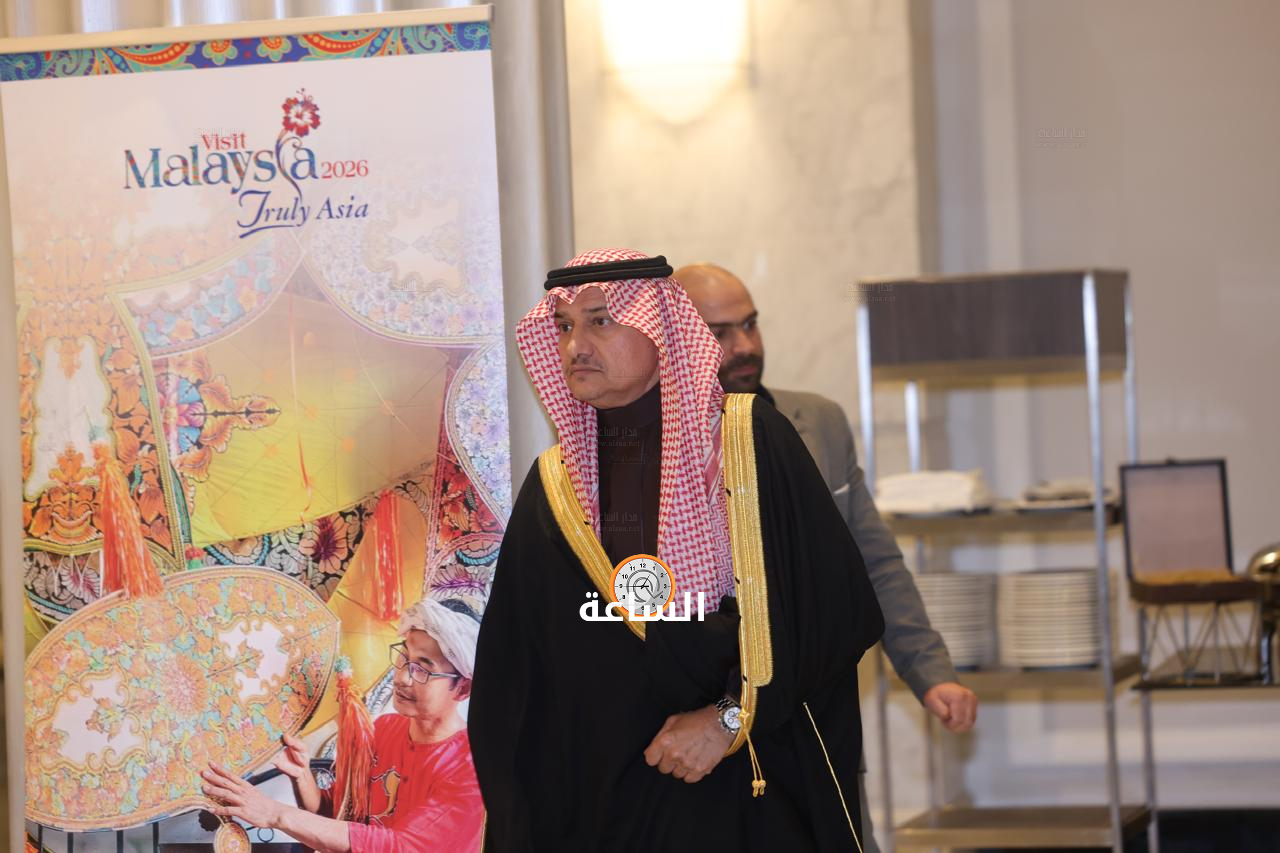 Madar Al-Saa Images 0.014666701375274593