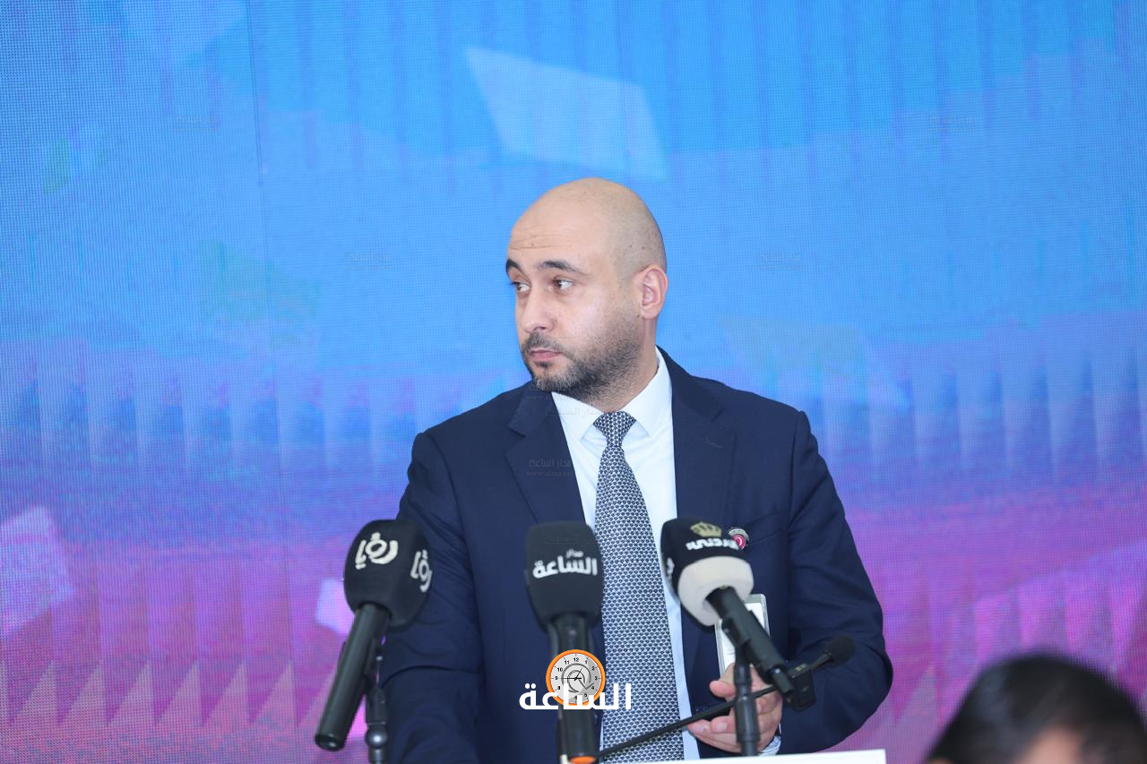 Madar Al-Saa Images 0.03637271575293344