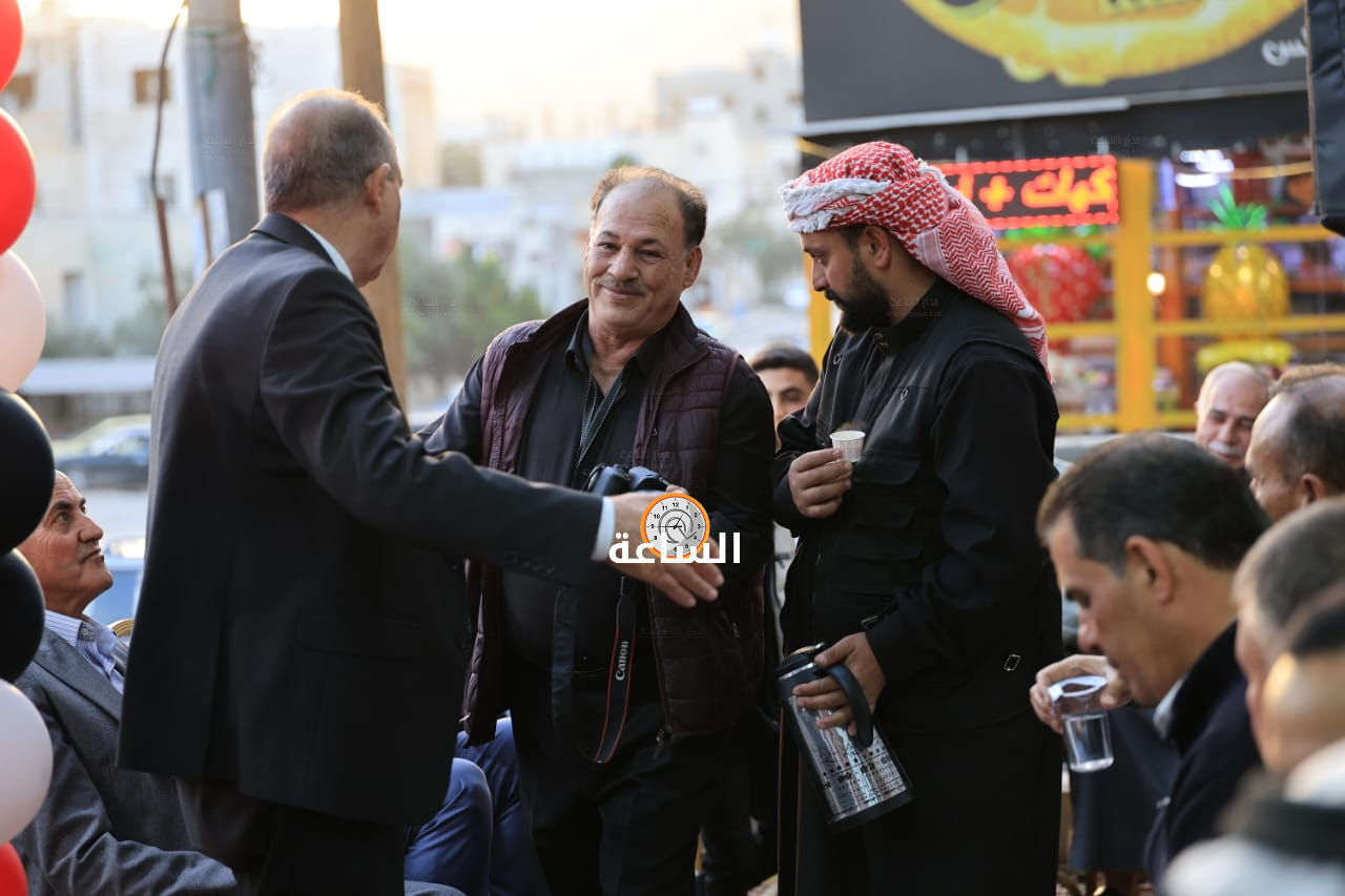 Madar Al-Saa Images 0.998127907558982