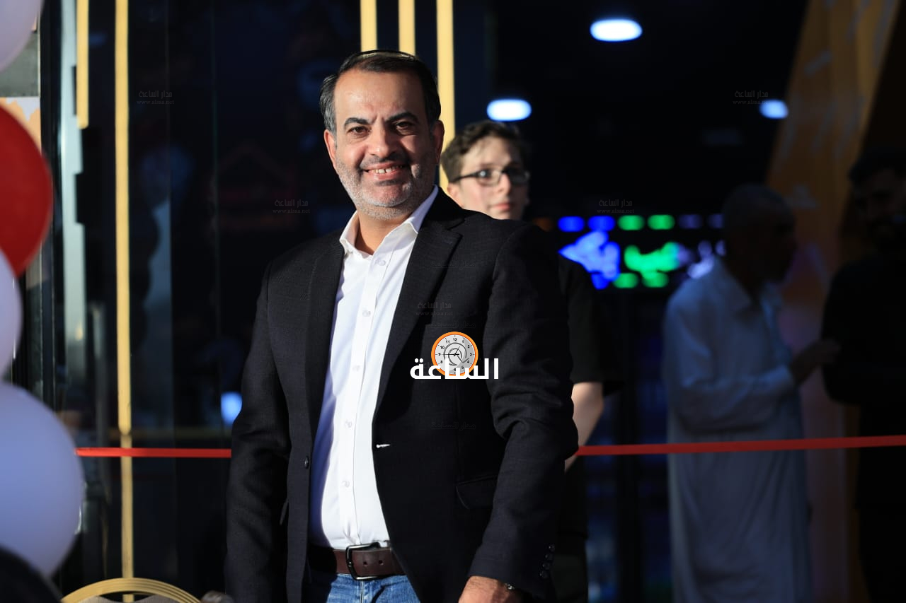 Madar Al-Saa Images 0.42695432760987584