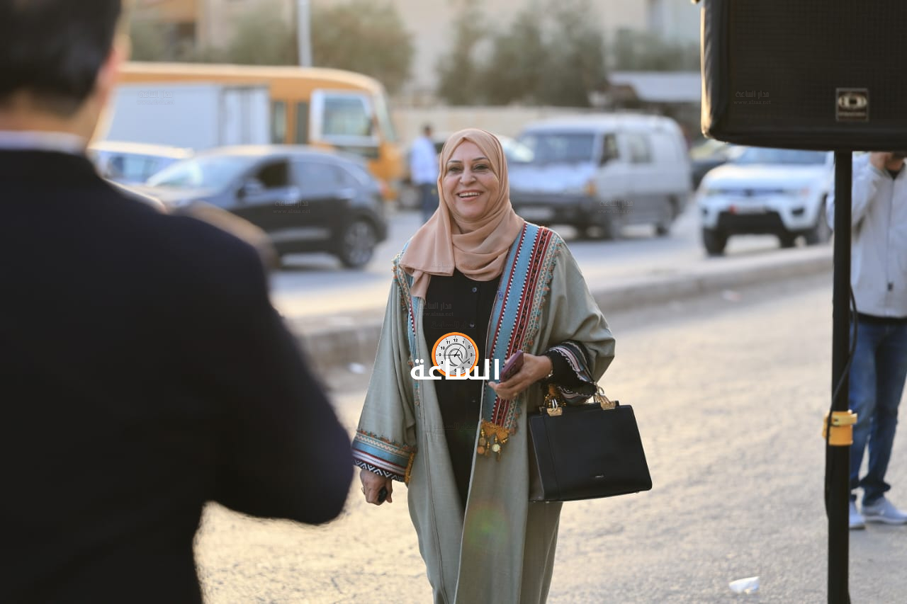 Madar Al-Saa Images 0.370729460989653