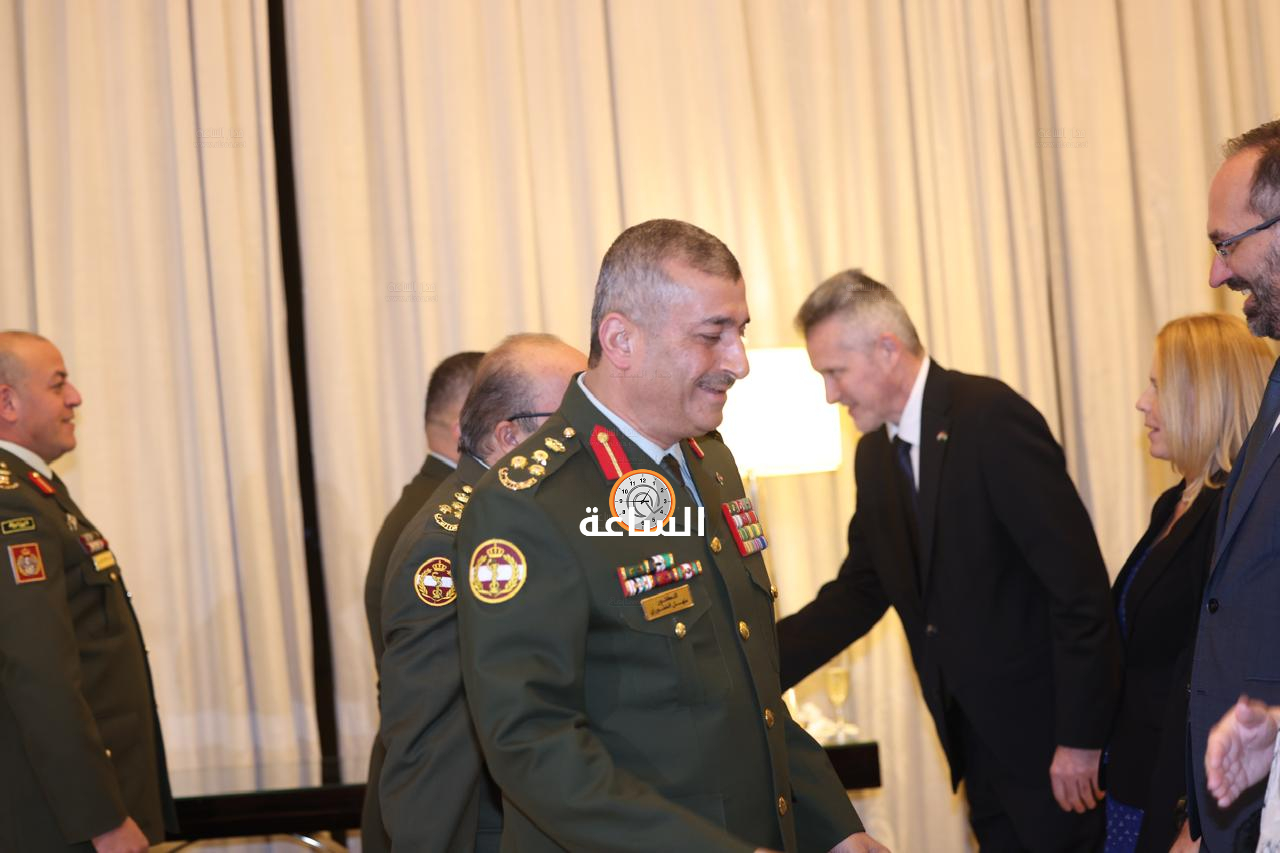 Madar Al-Saa Images 0.28030200469236866