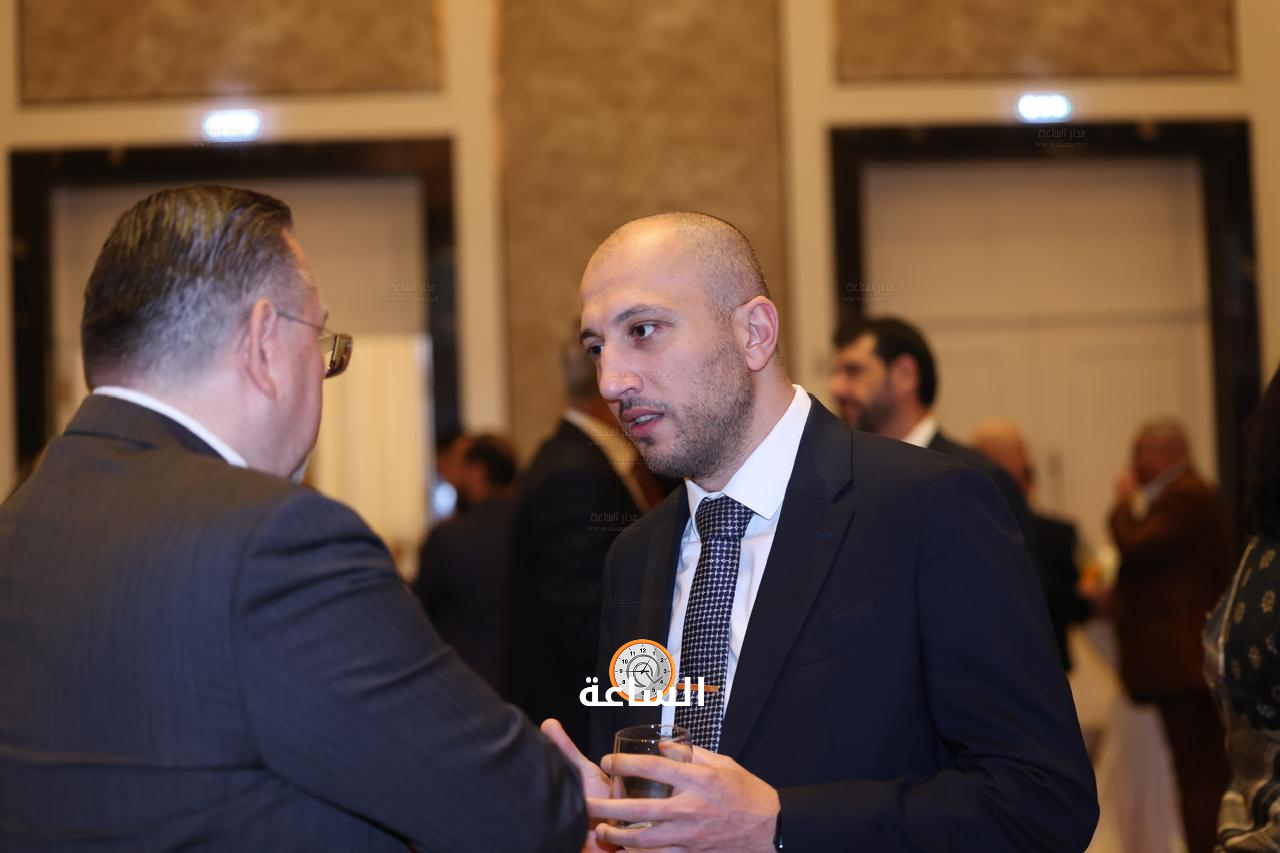 Madar Al-Saa Images 0.24022812414482553