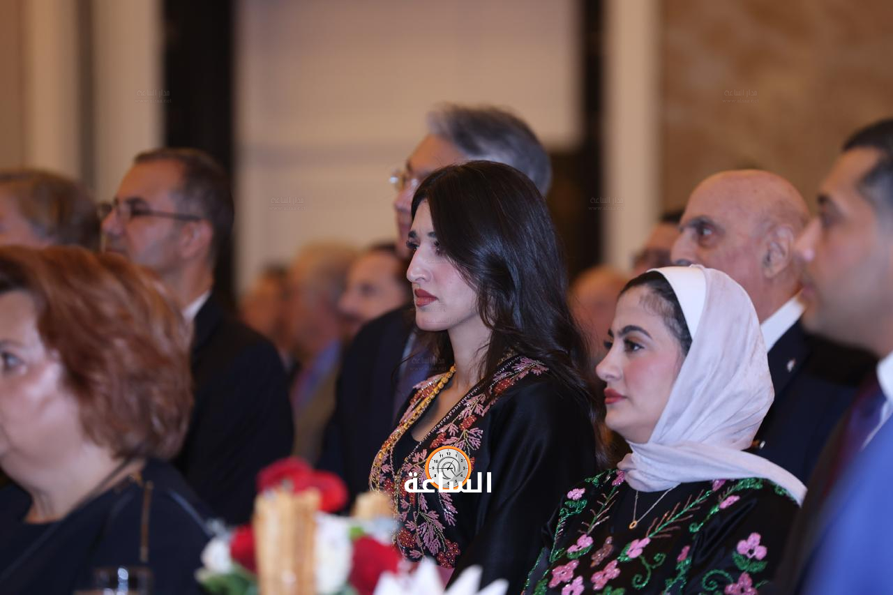 Madar Al-Saa Images 0.08071261713218492