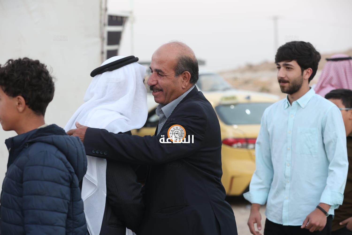 Madar Al-Saa Images 0.2487403638233181