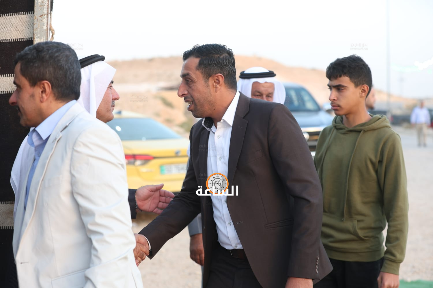 Madar Al-Saa Images 0.8966343449551607