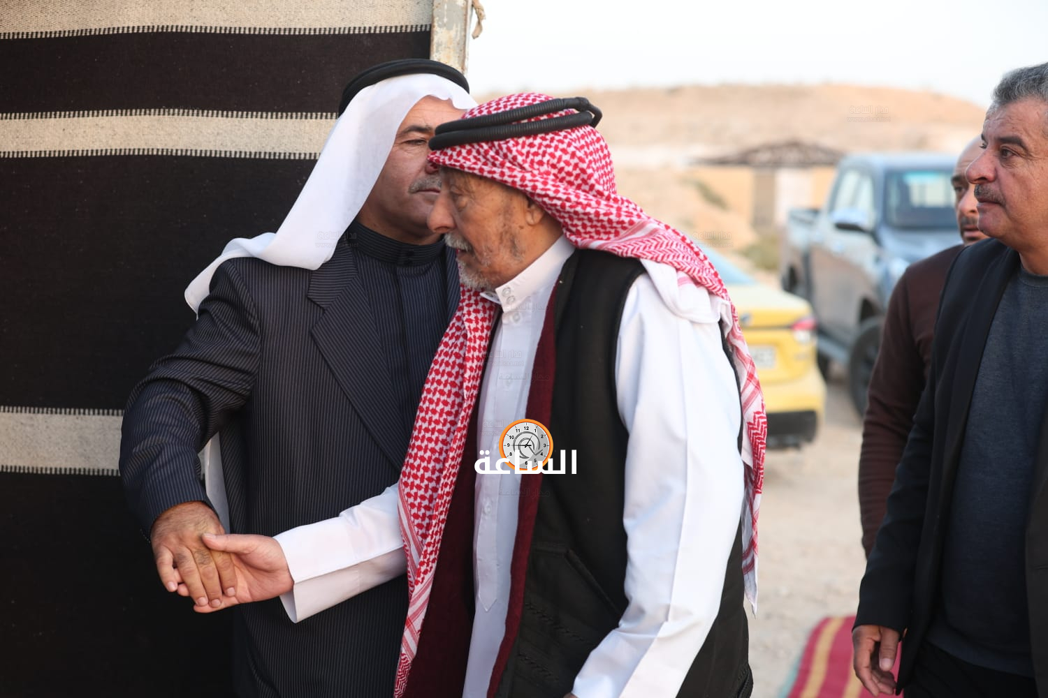 Madar Al-Saa Images 0.8159115162062859