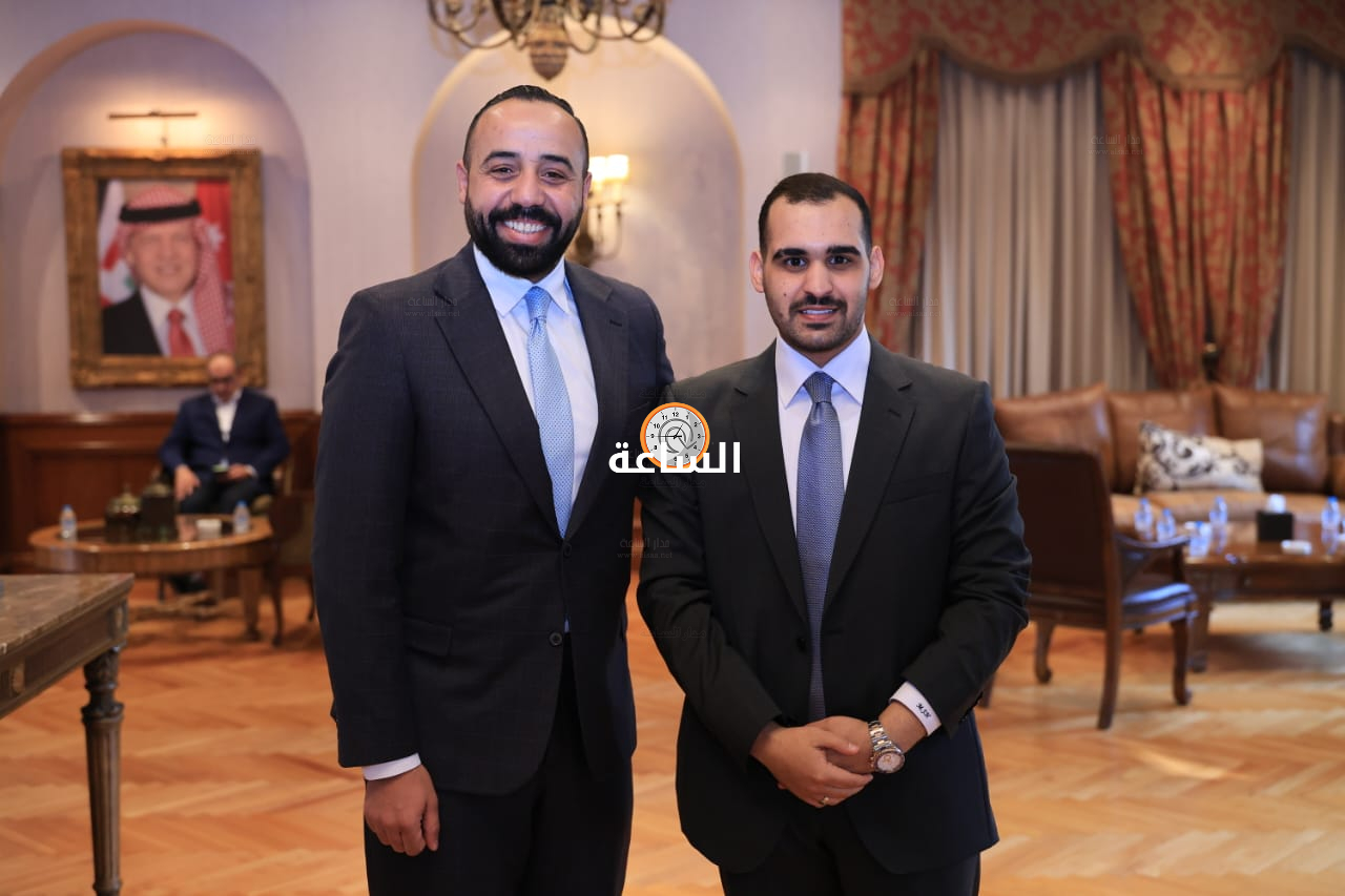 Madar Al-Saa Images 0.1642864368736493