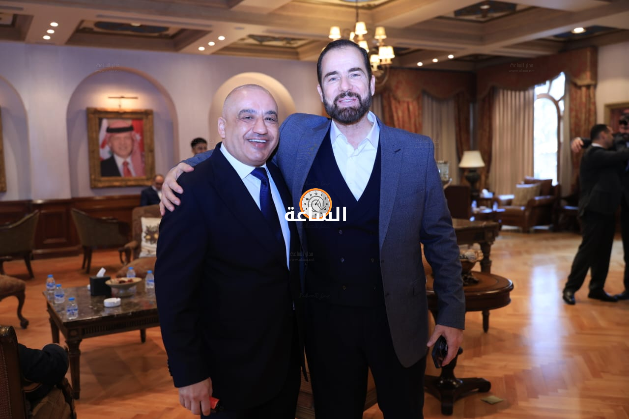 Madar Al-Saa Images 0.3986317744212241
